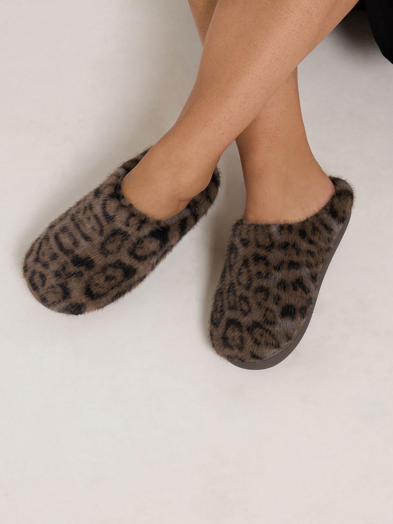 Image 4 of 4 of Yours Womens Leopard Faux Fur Mule Slippers - Brown