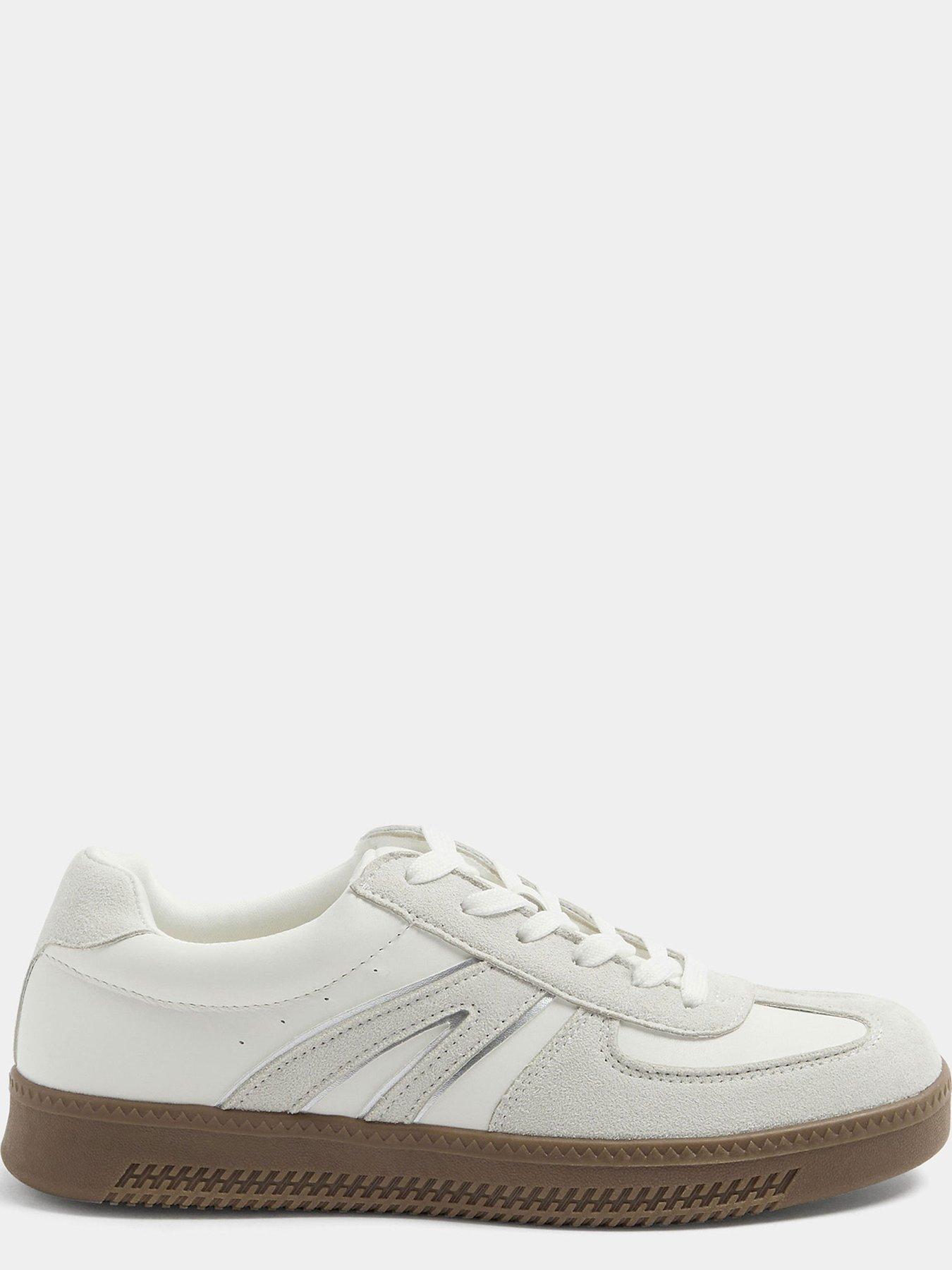 Image 4 of 4 of Yours Womens Extra Wide Fit Gum Sole Side Panel Trainers - White