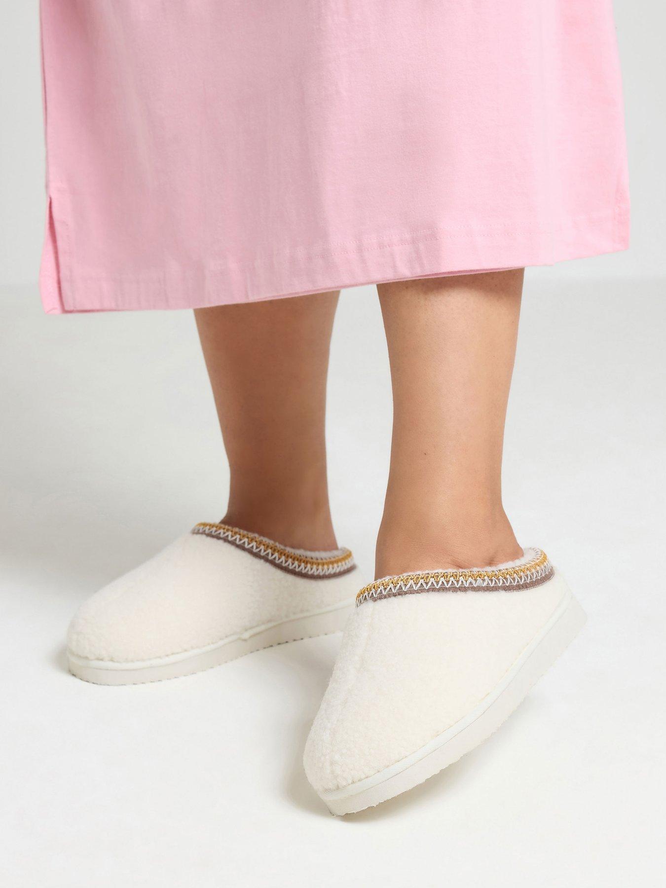 Image 4 of 4 of Yours Womens Borg Embroidered Cushioned Mule Slippers - White