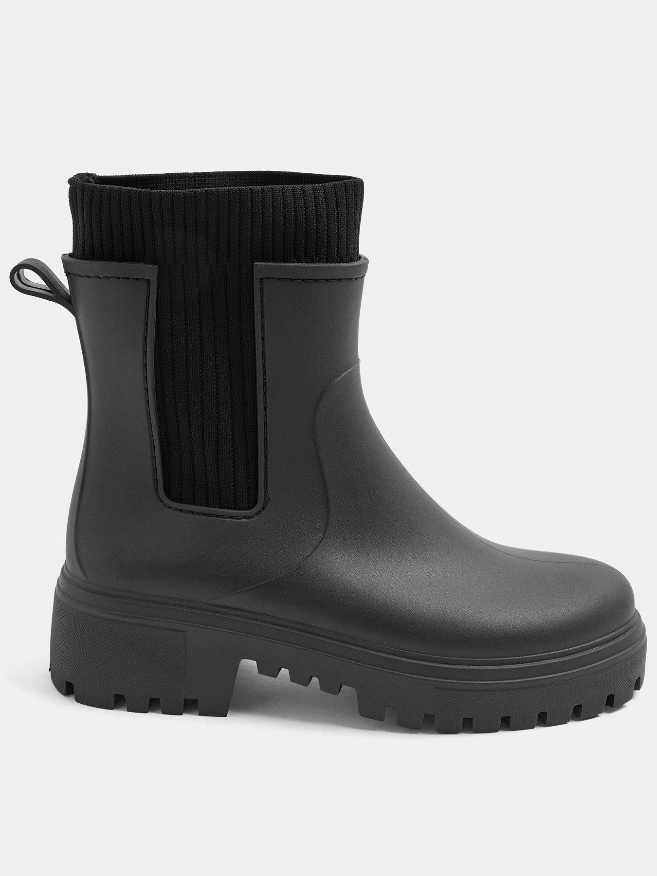 Image 1 of 4 of Yours Womens Ribbed Cuff Chunky Sole Wellington Boots - Black