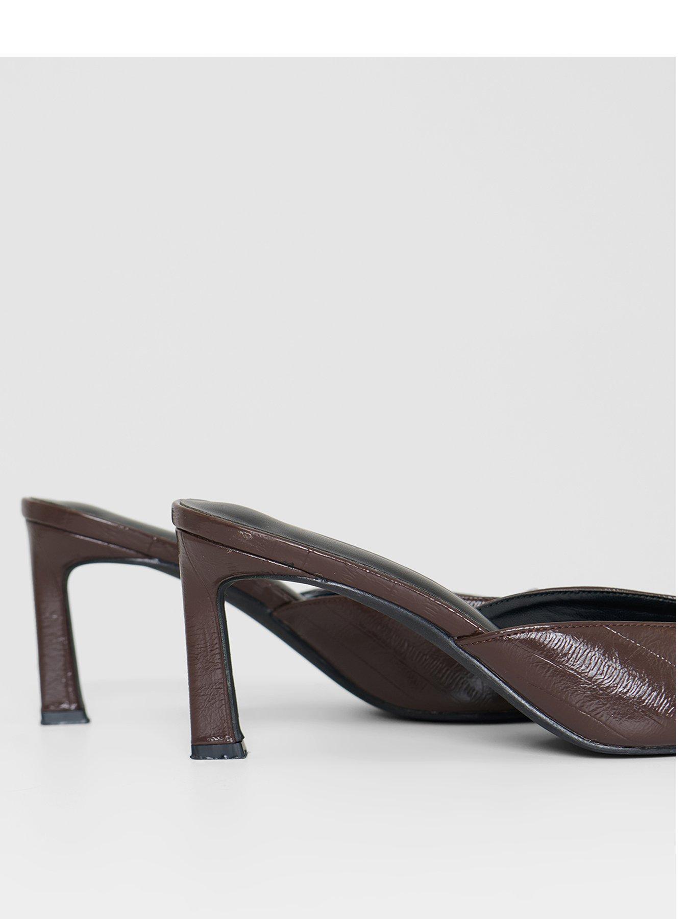 Image 3 of 4 of Threadbare Womens Slip-On Pointed Toe Kitten Heel Mule - Brown