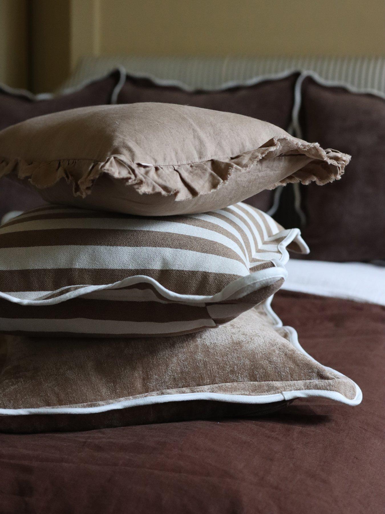 Image 3 of 7 of Ellenvale Interiors Chloe Scalloped Edge Cushion Cover 45x45