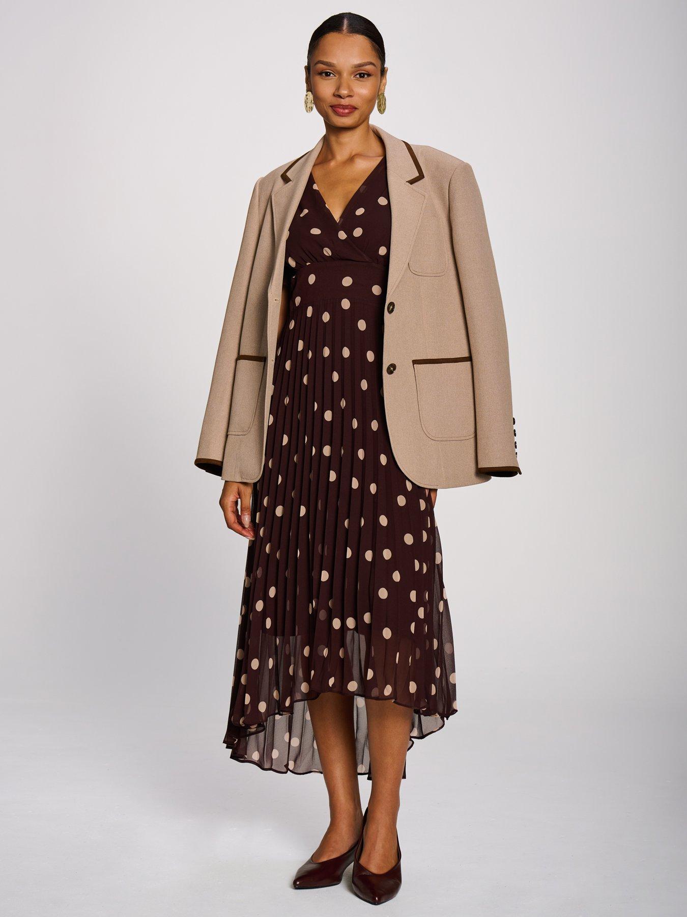 Image 3 of 7 of Jolie Moi Womens Angel Sleeve Pleated Wrap-Look Maxi Dress - Burgundy