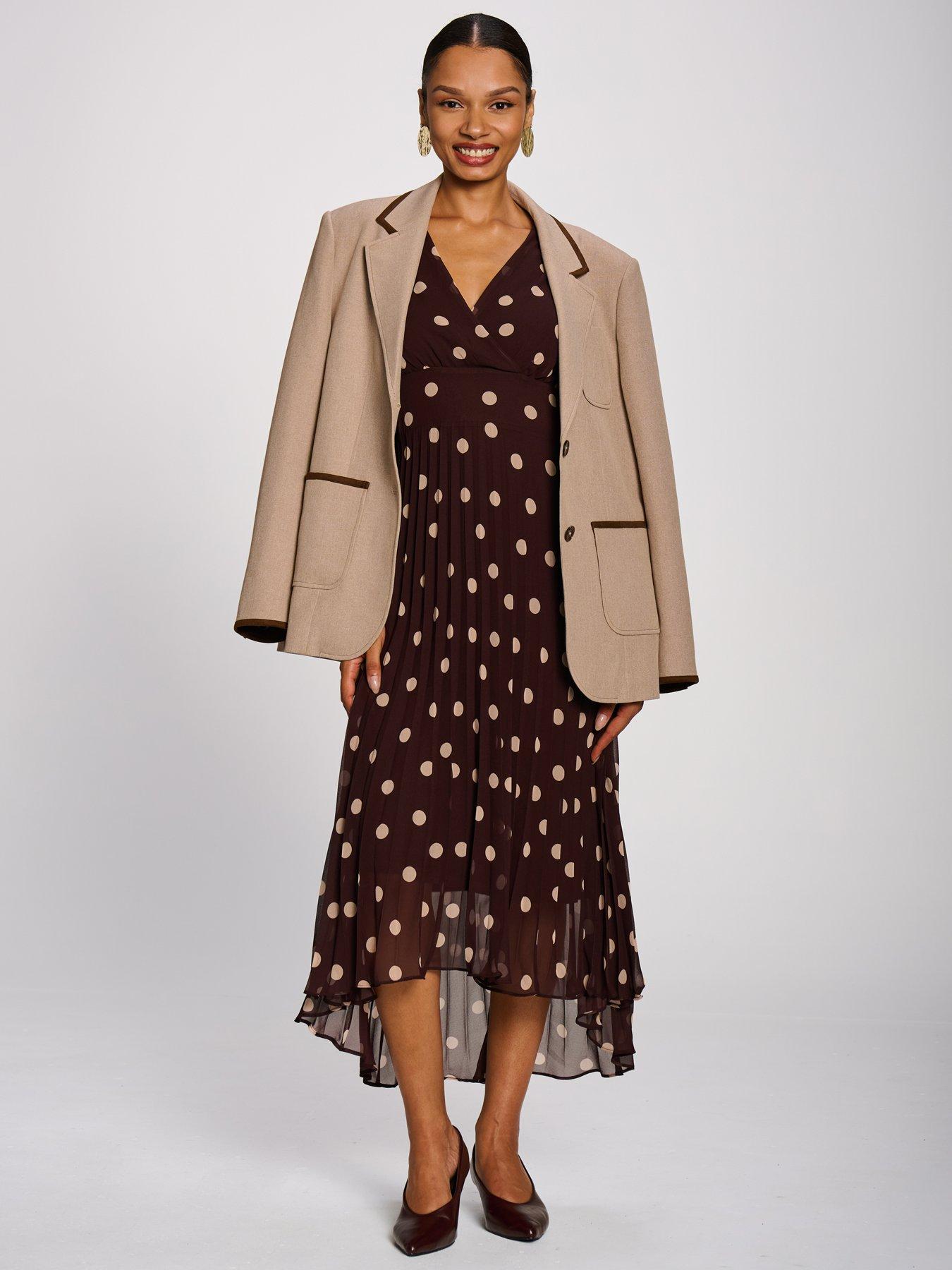 Image 6 of 7 of Jolie Moi Womens Angel Sleeve Pleated Wrap-Look Maxi Dress - Burgundy