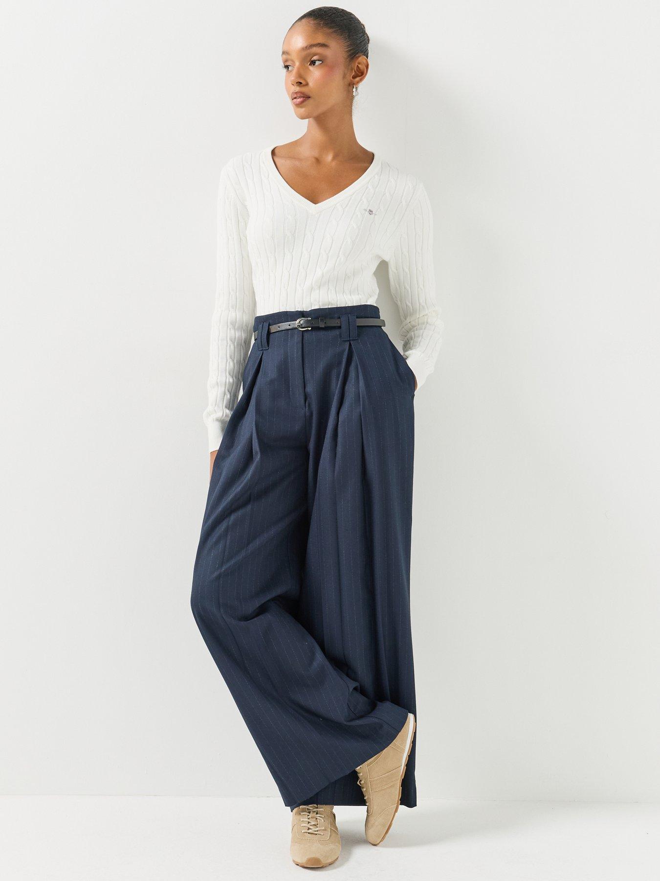 Image 3 of 5 of GANT Womens Classic Cable V-Neck Slim Fit Jumper - White