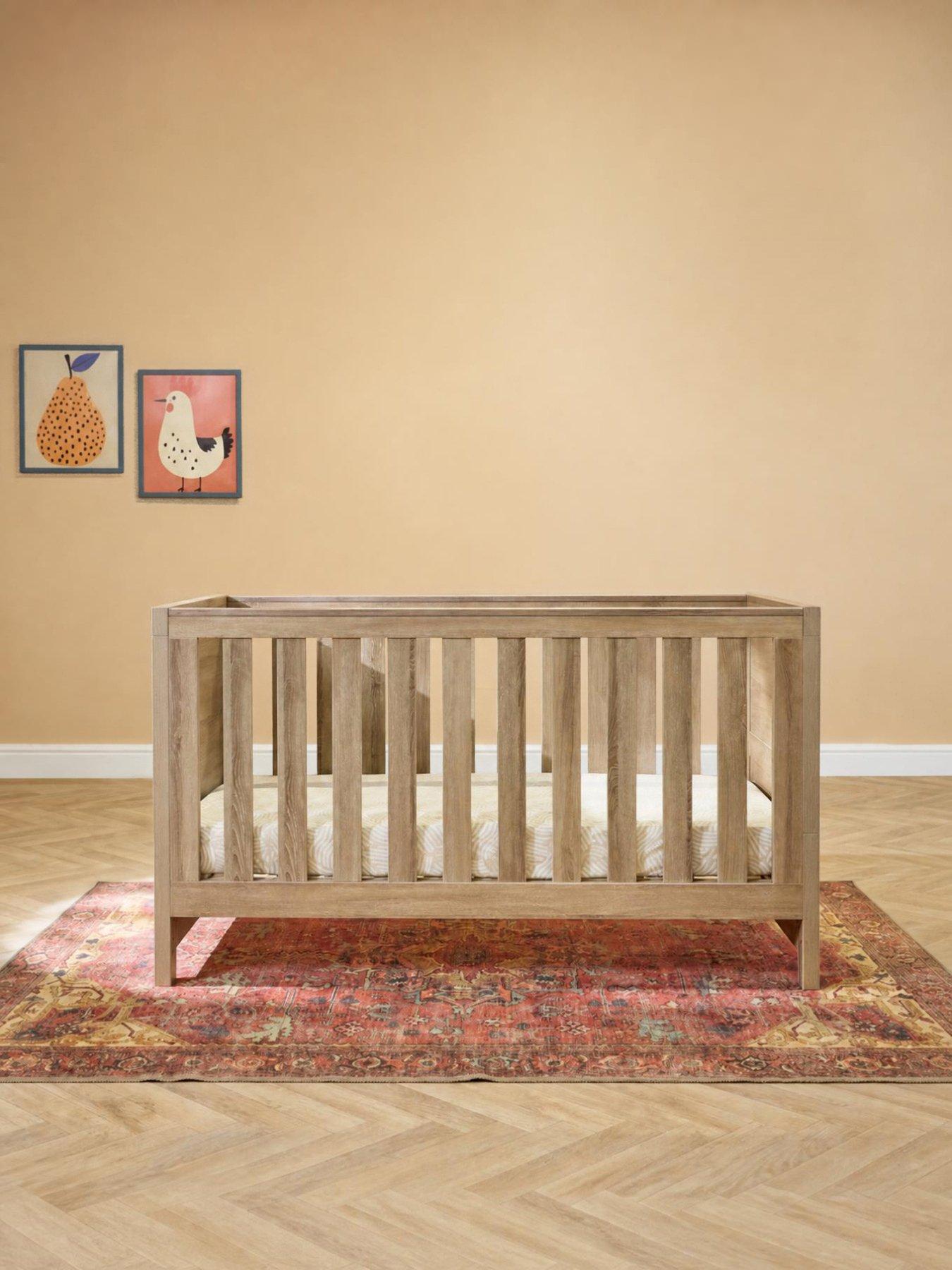 Image 3 of 7 of Tutti Bambini Modena 2 Piece Room Set - Oak