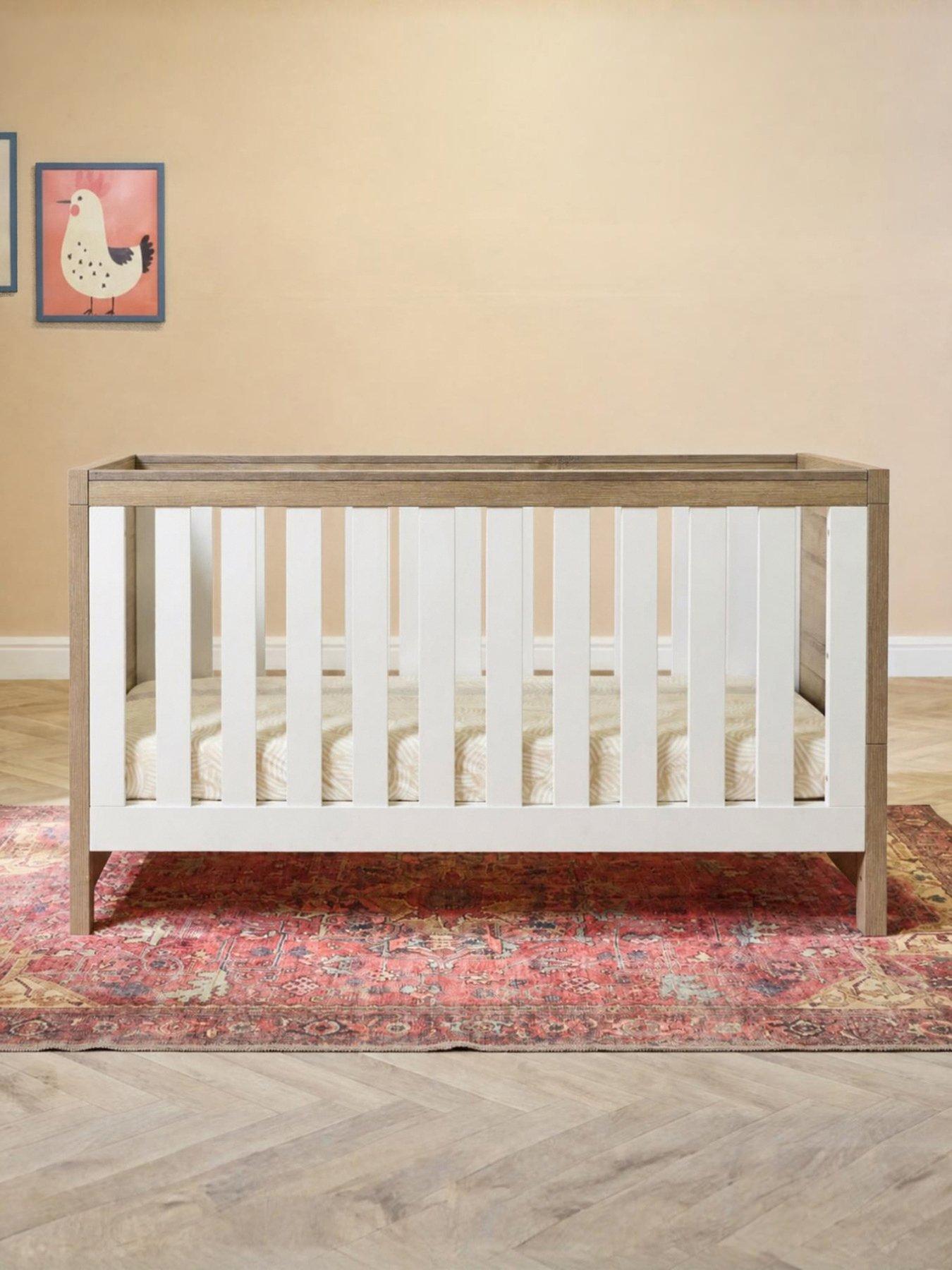 Image 3 of 7 of Tutti Bambini Modena 3 Piece Room Set - White/Oak