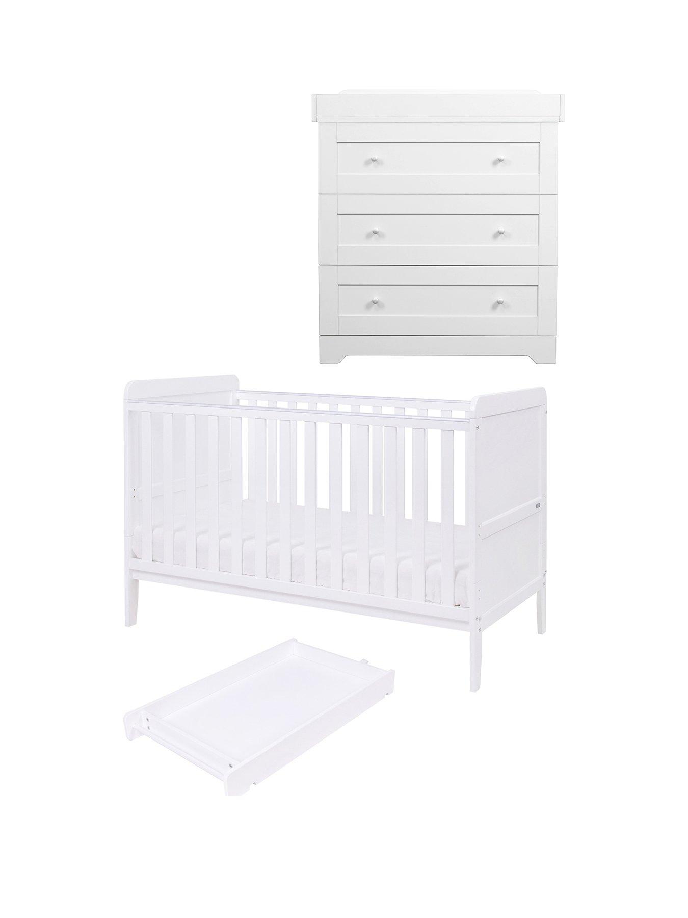 Image 2 of 7 of Tutti Bambini Rio 2pc Nursery Furniture Set - White