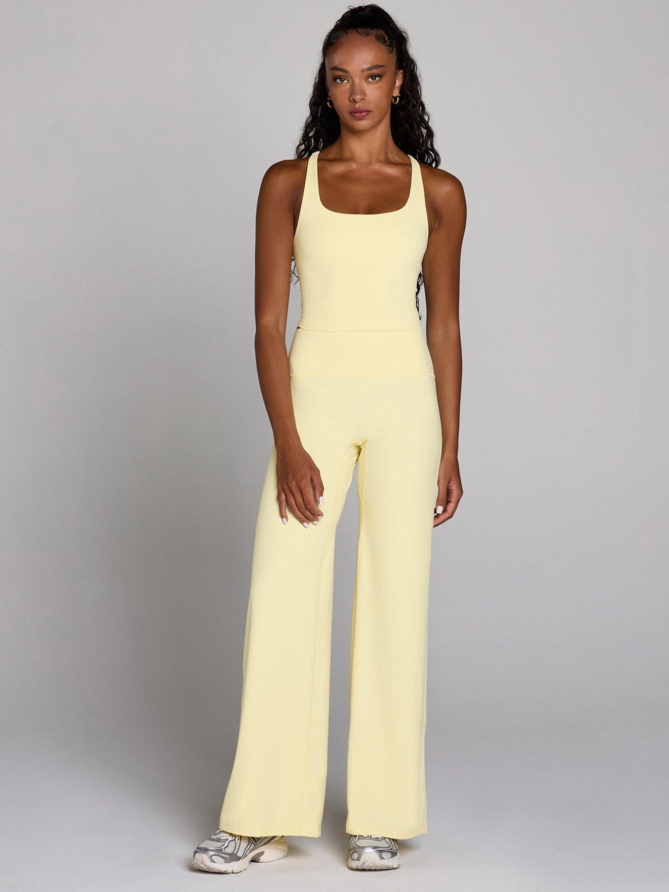Image 3 of 4 of Myprotein Womens Tempo High Rise 4-Way Stretch Wide Leg Leggings - Cream