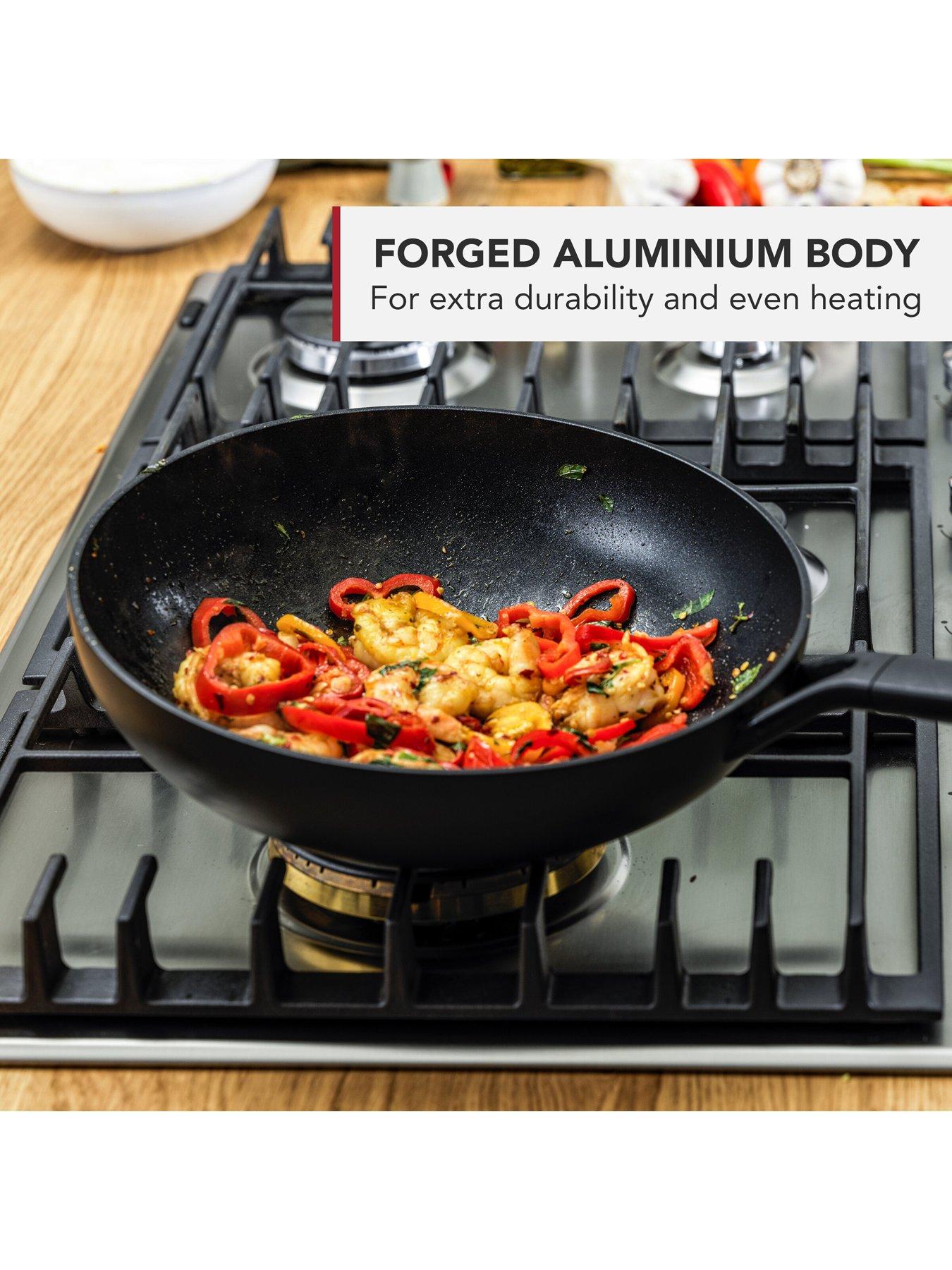Image 4 of 7 of KitchenAid Classic Forged Wok 28cm