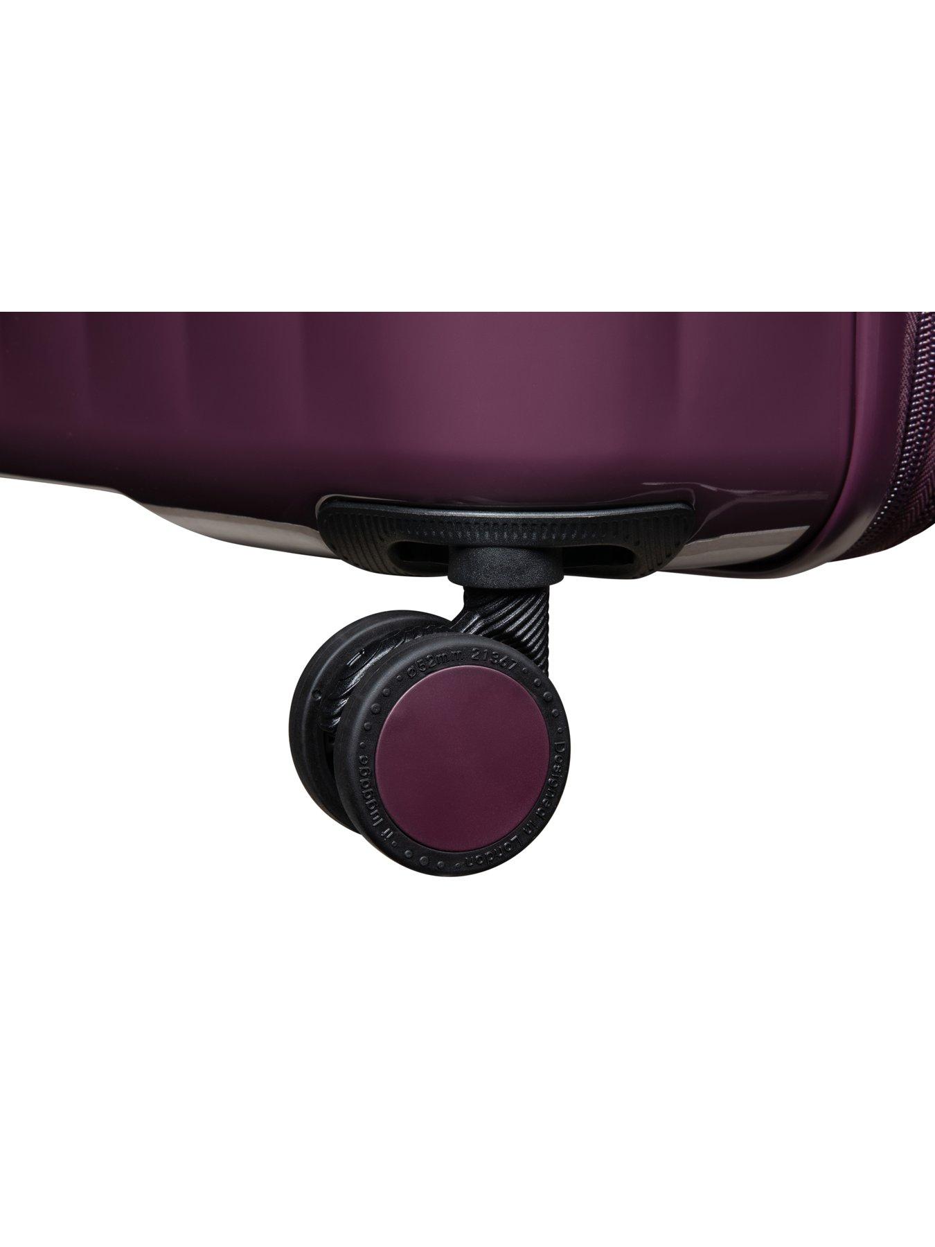 Image 6 of 7 of it Luggage Zonation Medium Suitcase