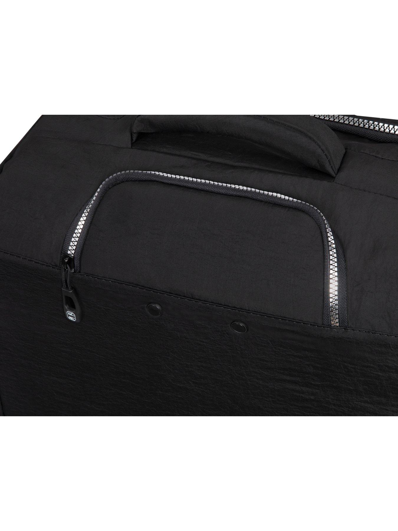 Image 5 of 7 of it Luggage Ashdon Medium Suitcase