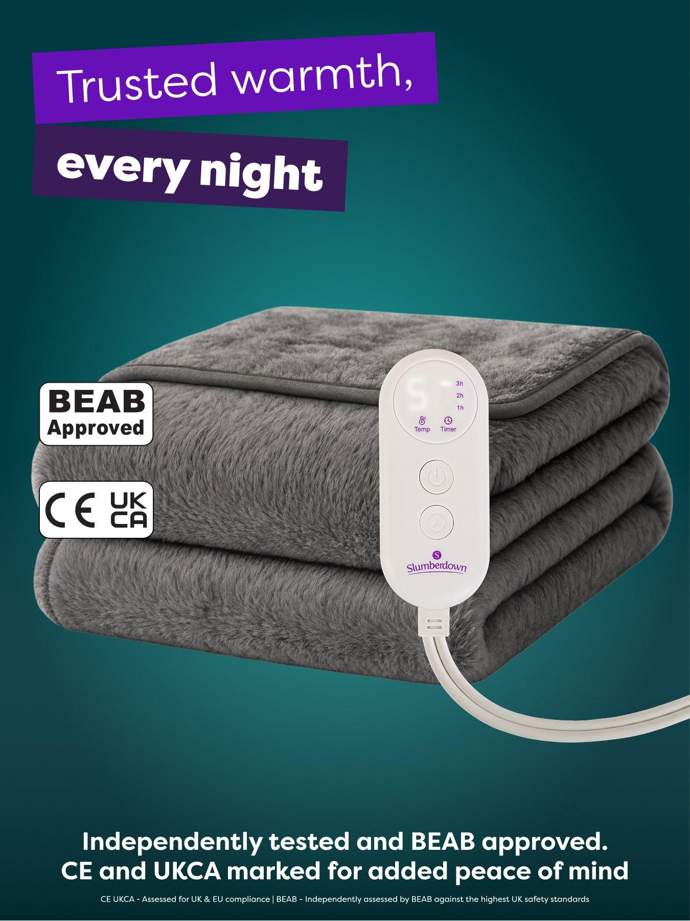 Image 5 of 6 of Slumberdown Elegantly Warm Luxury Heated Throw, Dark Charcoal