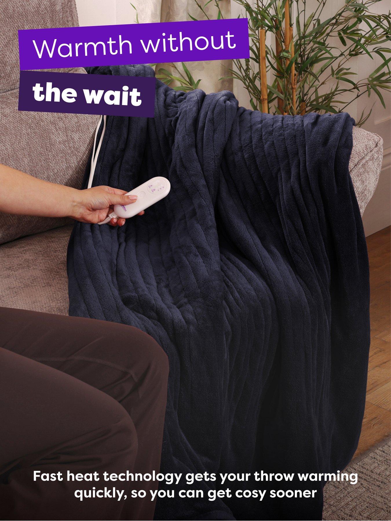 Image 3 of 6 of Slumberdown Comfy Hugs Heated Throw, Indigo Blue