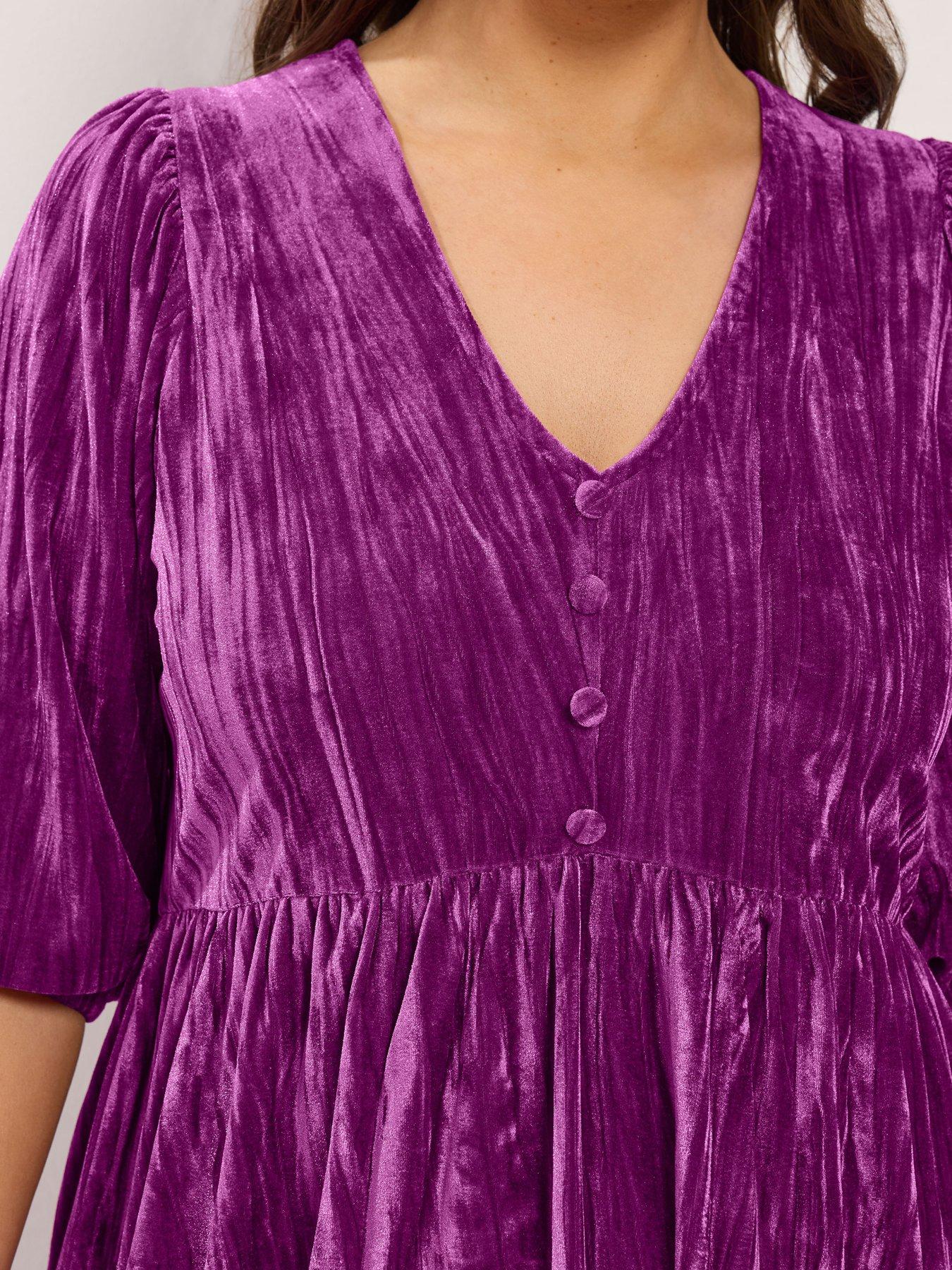 Image 4 of 4 of Yours Curve Crushed Velour Tea Dress