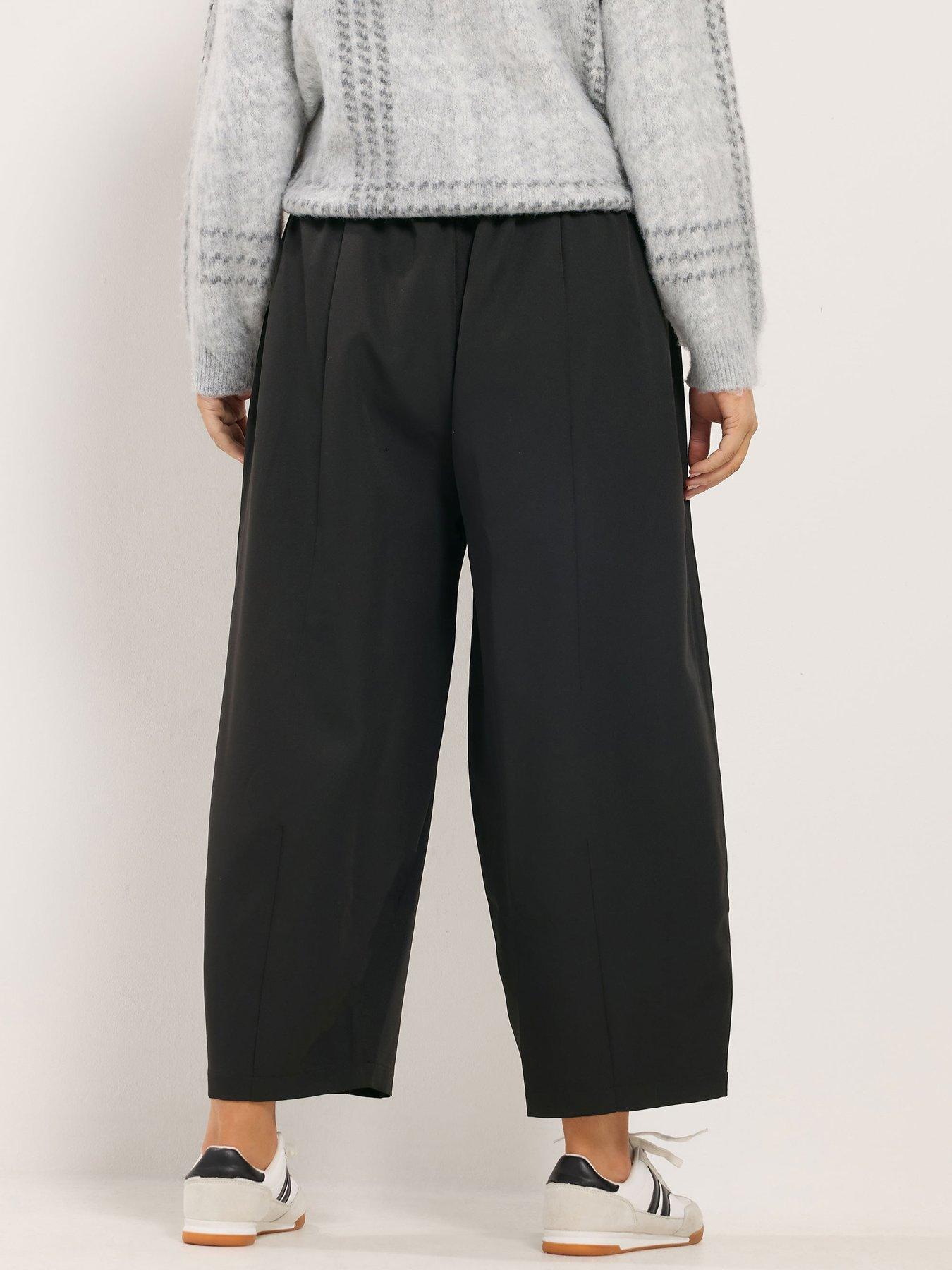 Image 2 of 4 of Yours Womens Curve Barrel 28" Leg Trousers - Black