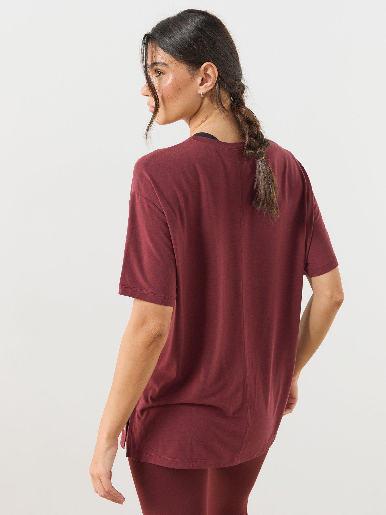 Image 2 of 6 of Sweaty Betty Womens Training Soft Flow Studio Longline Stretch T-Shirt - Red