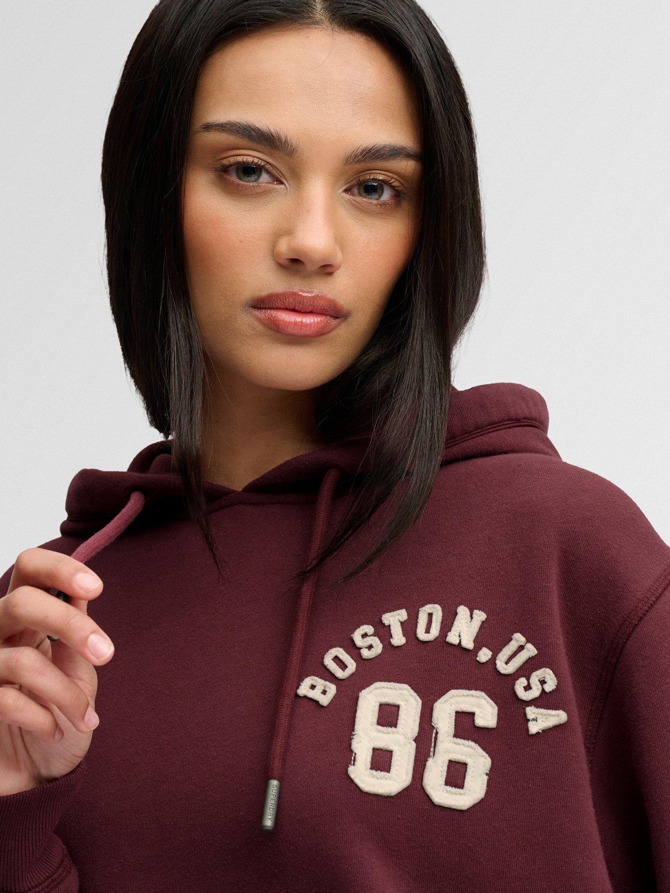 Image 4 of 7 of Superdry Superdry Ath Ess Applique Crop Hoodie - Red