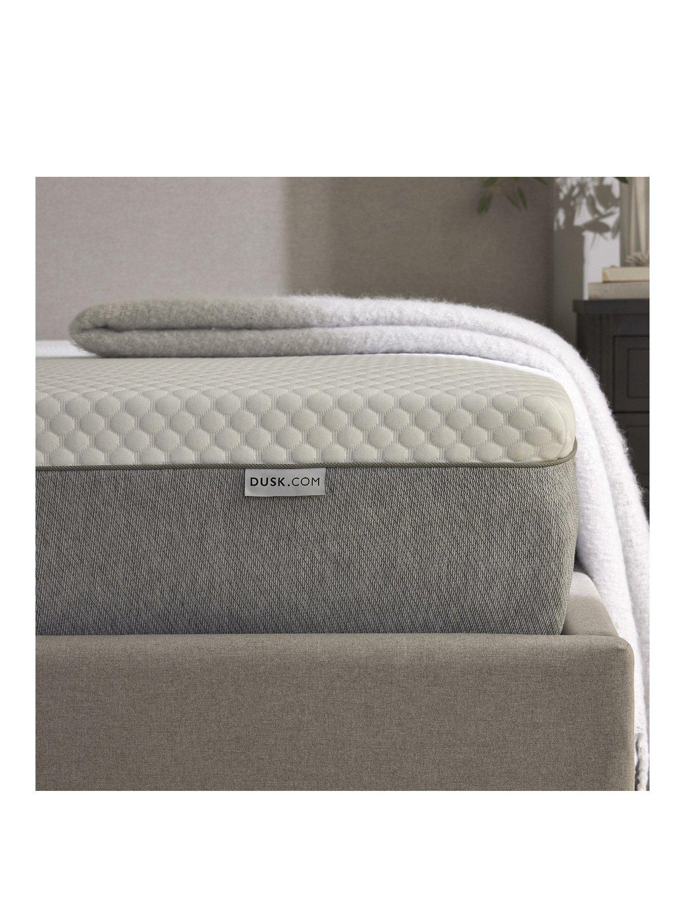 Image 2 of 4 of Dusk 2000 Pocket Mattress