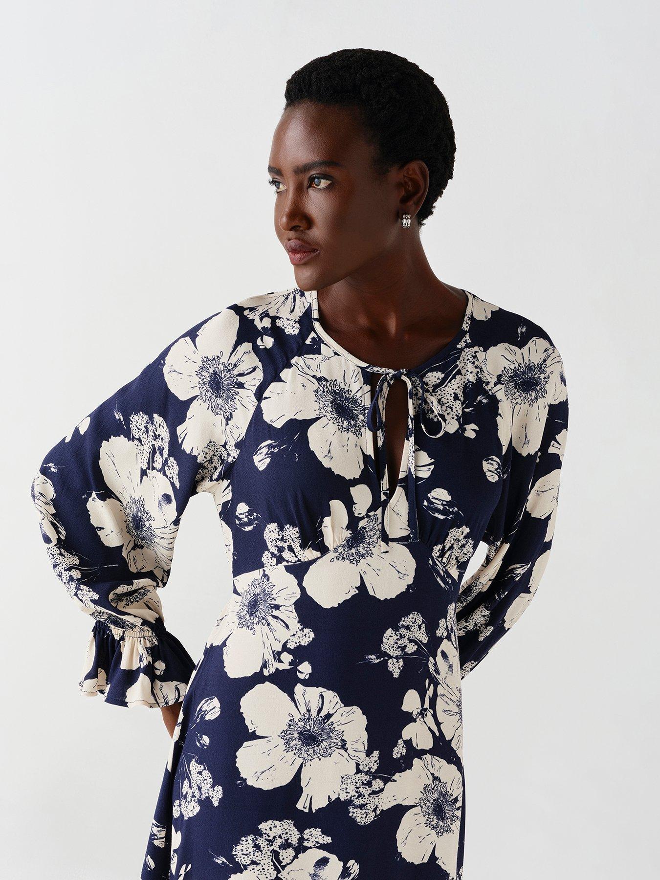 Image 7 of 7 of Ghost Navy Floral Georgie Dress