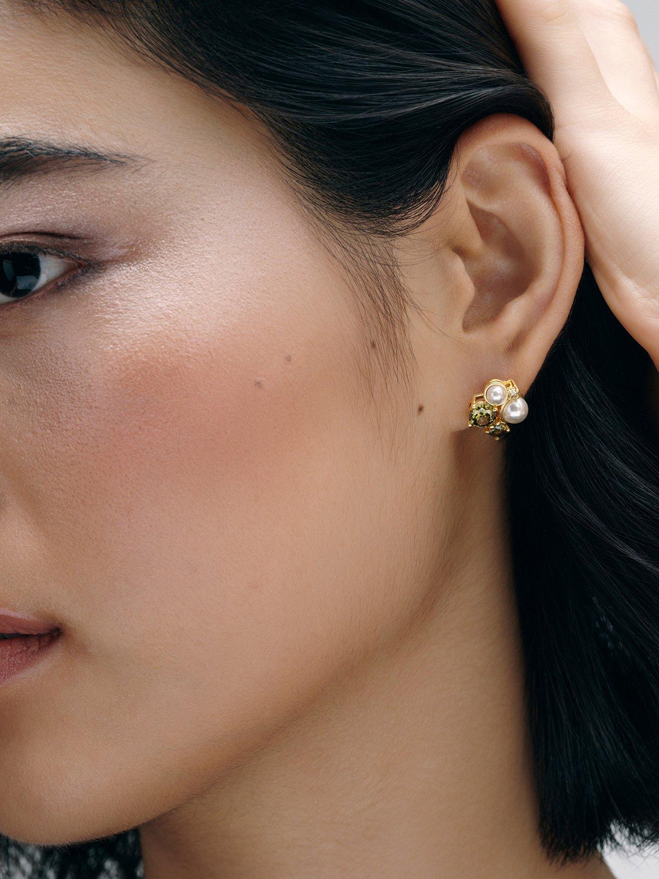 Image 1 of 7 of Cerene OLER: Pearl Shimmer Stud Earrings