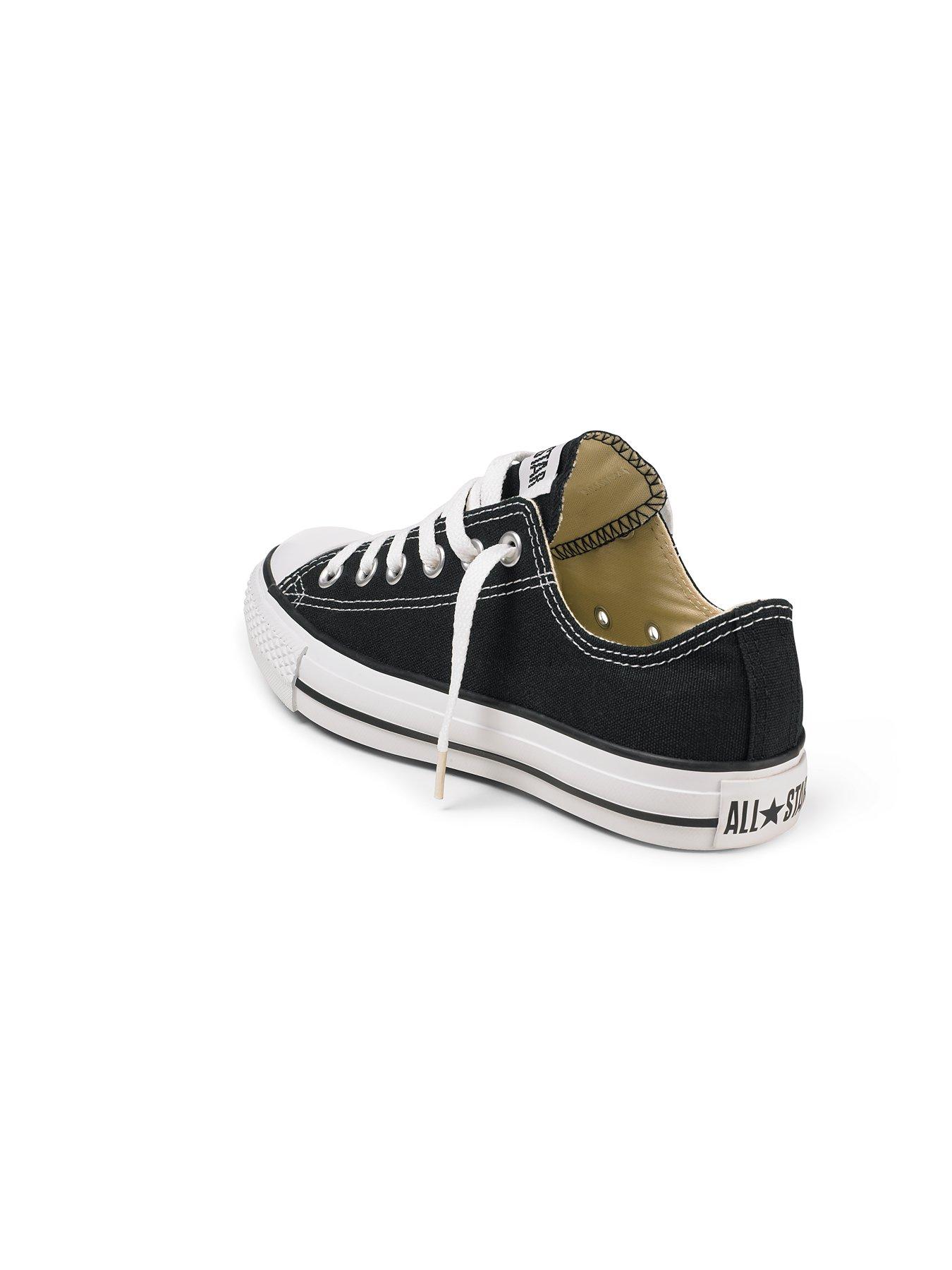 Female hotsell converse trainers