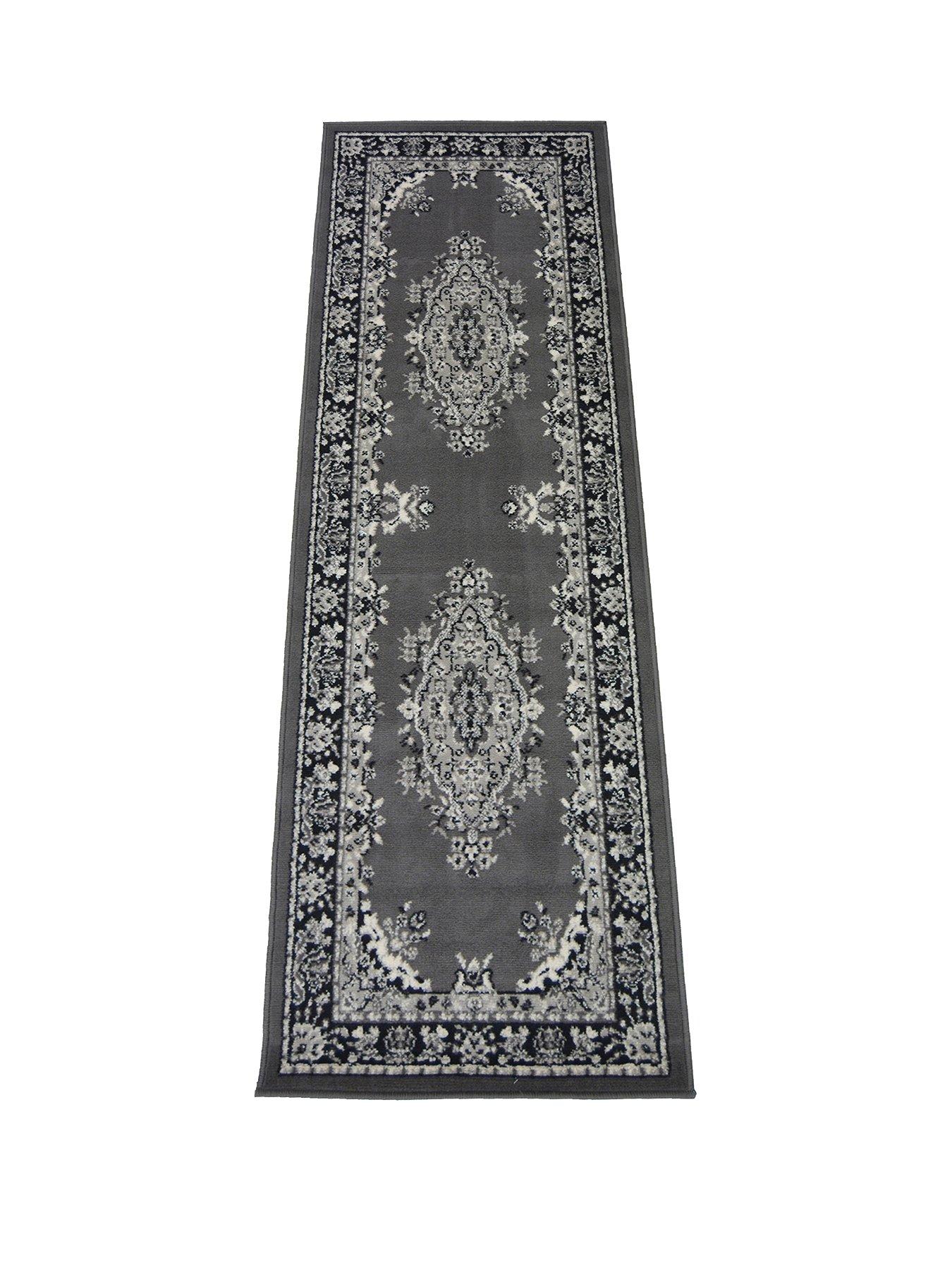 very-home-shiraz-runner
