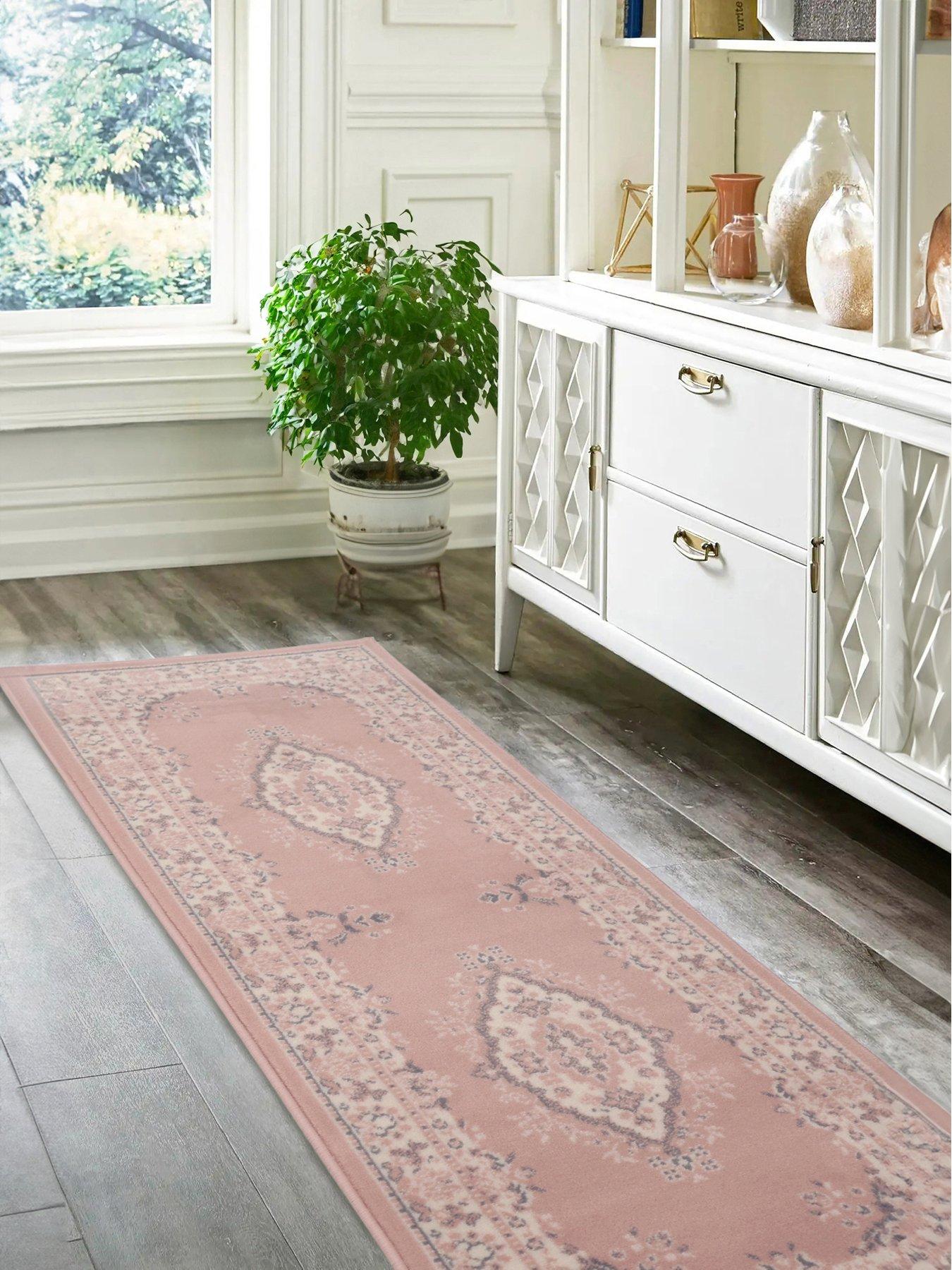 undefined Shiraz Runner