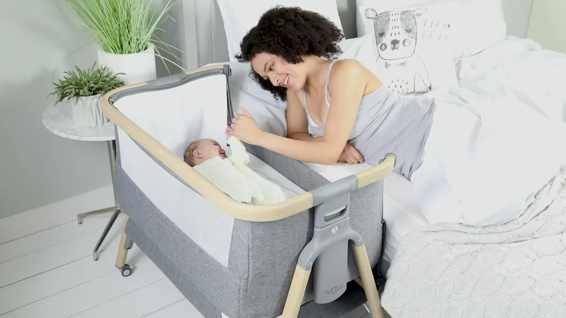 Tutti bambini shop cozee bedside crib