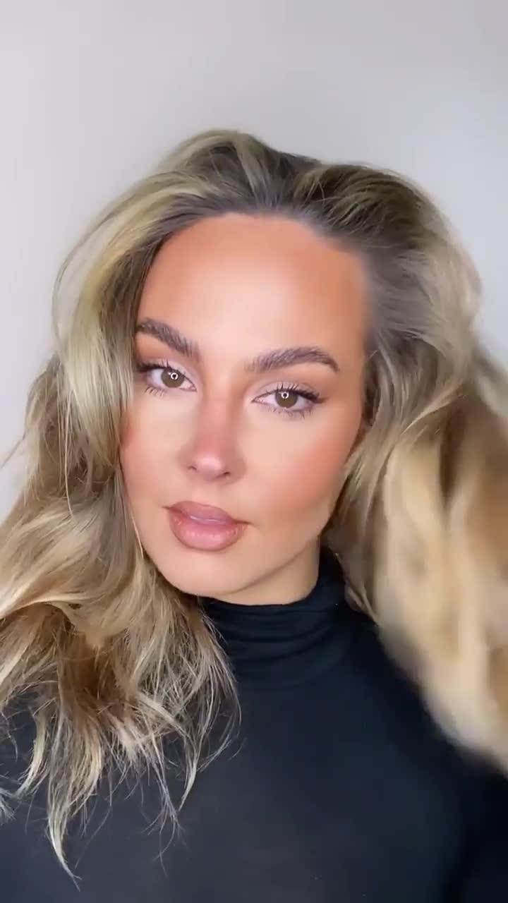 Image thumbnail 4 of 4 of Beauty Works Speed Styler