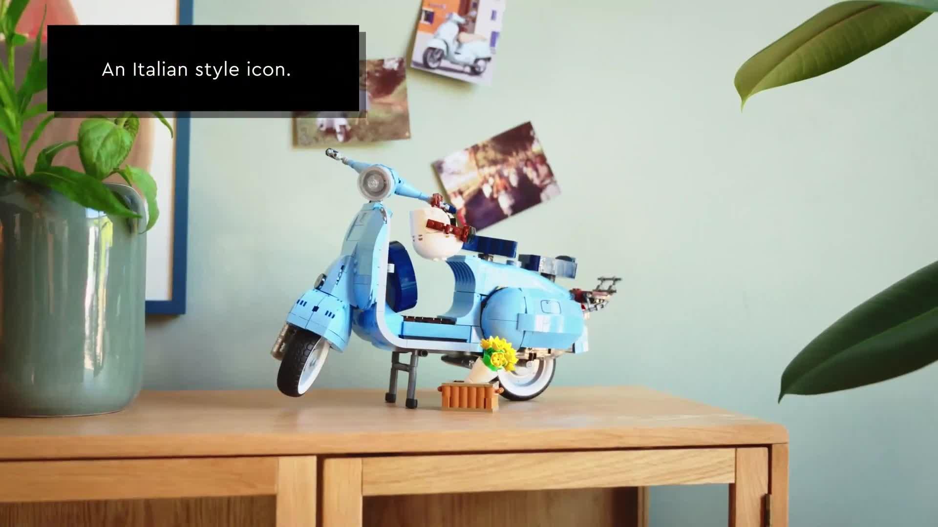 Image thumbnail 8 of 8 of LEGO Icons Vespa 125