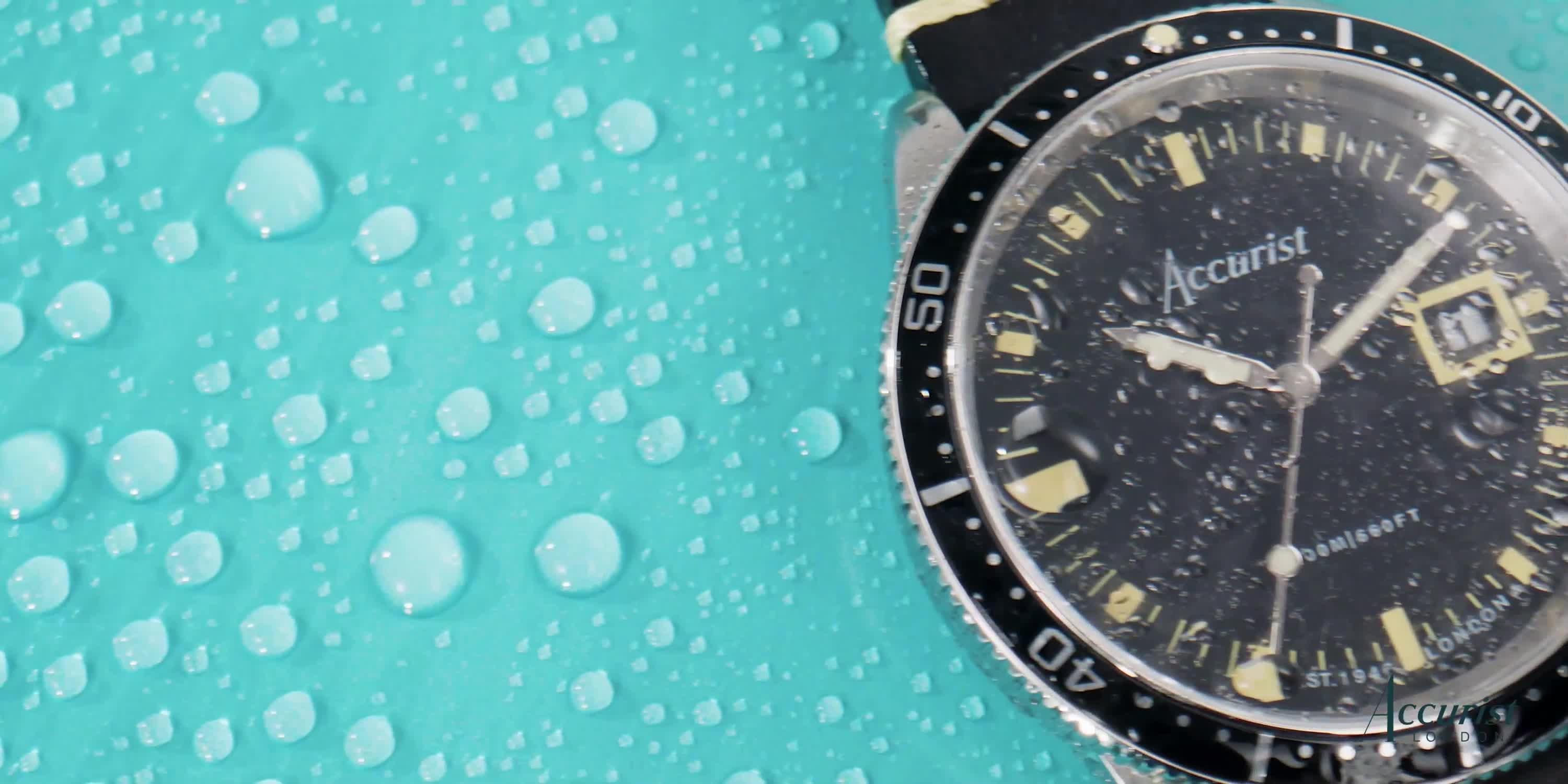 Video of accurist-dive-mens-black-leather-strap-analogue-watch