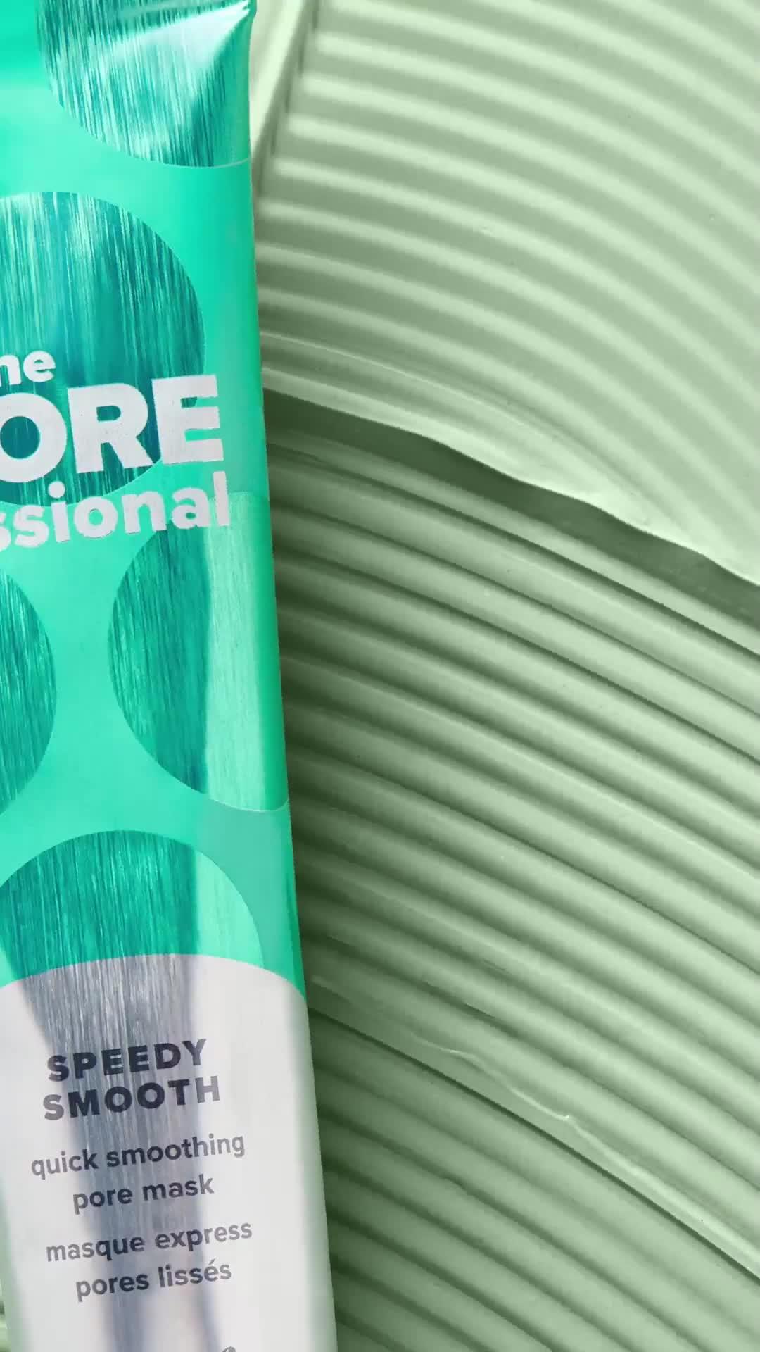 Video of benefit-the-porefessional-speedy-smooth-quick-smoothing-pore-mask