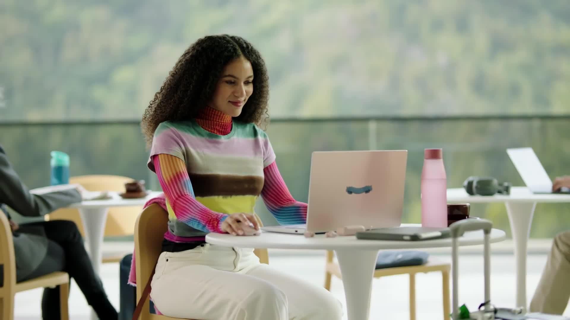 Video of logitech-mx-anywhere-3s-compact-wireless-performance-mouse-graphitenbsp