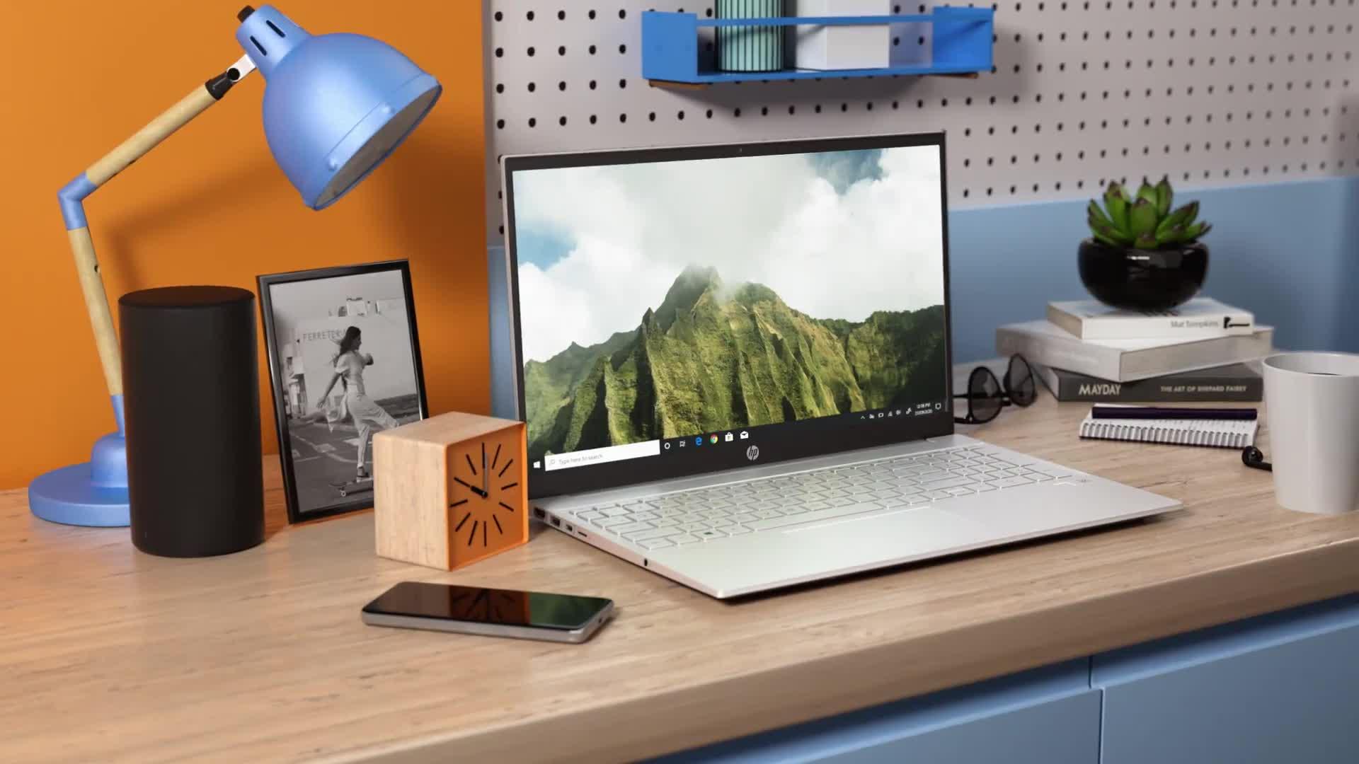 Video of hp-pavilion-15-eh1029na-laptop-156in-fhdnbspamd-ryzen-5-8gb-ram-512gb-ssdnbsp--silver