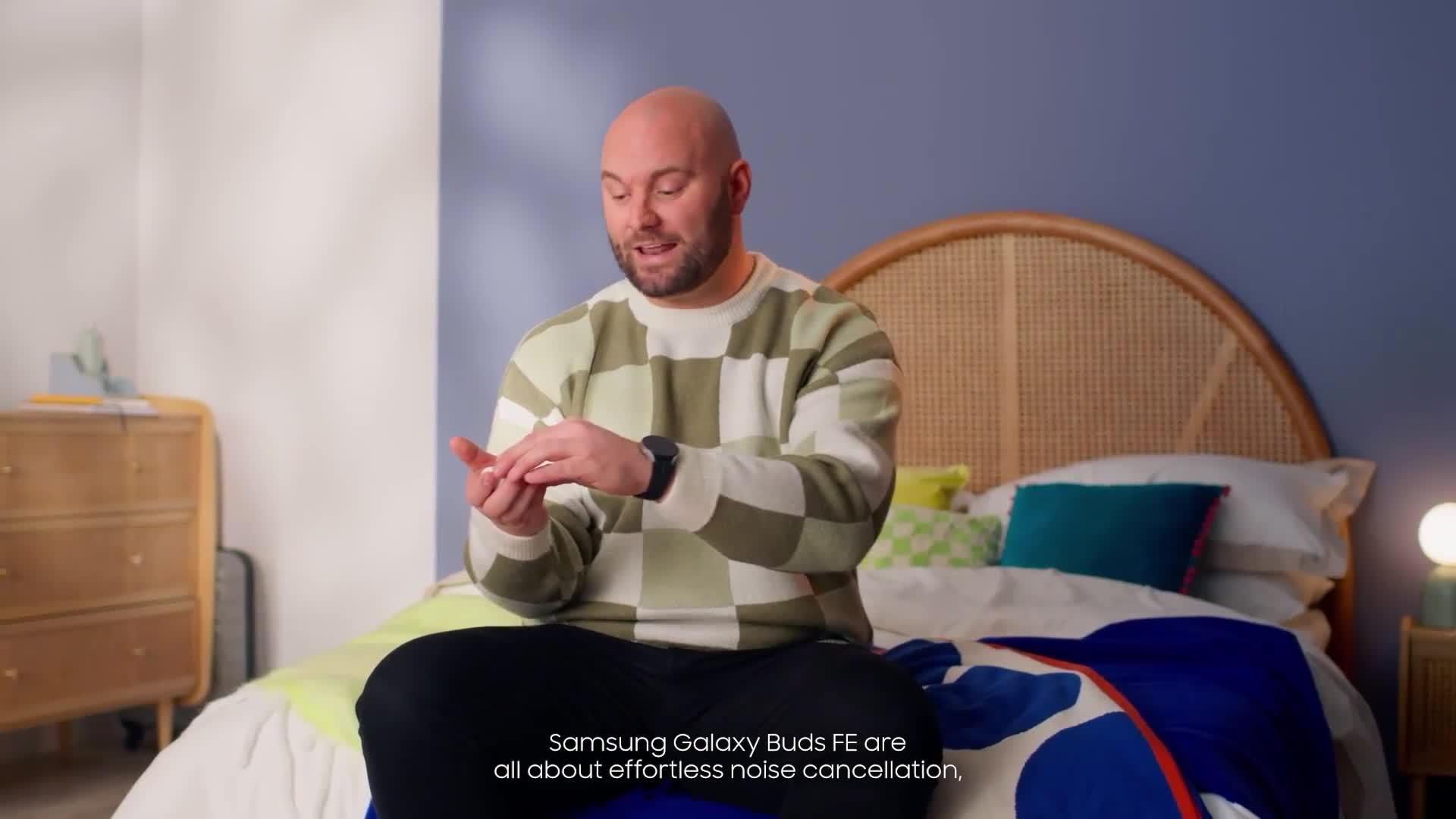Video of samsung-galaxy-buds-fe-ndashnbsptrue-wireless-earphones