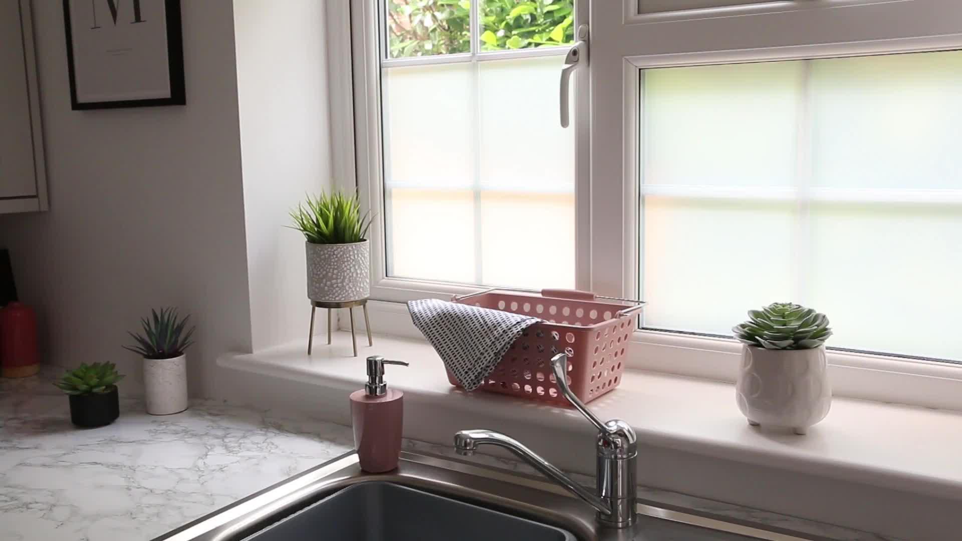 Video of d-c-fix-linia-self-adhesive-vinyl-window-film-ndash-900nbspx-150-cm