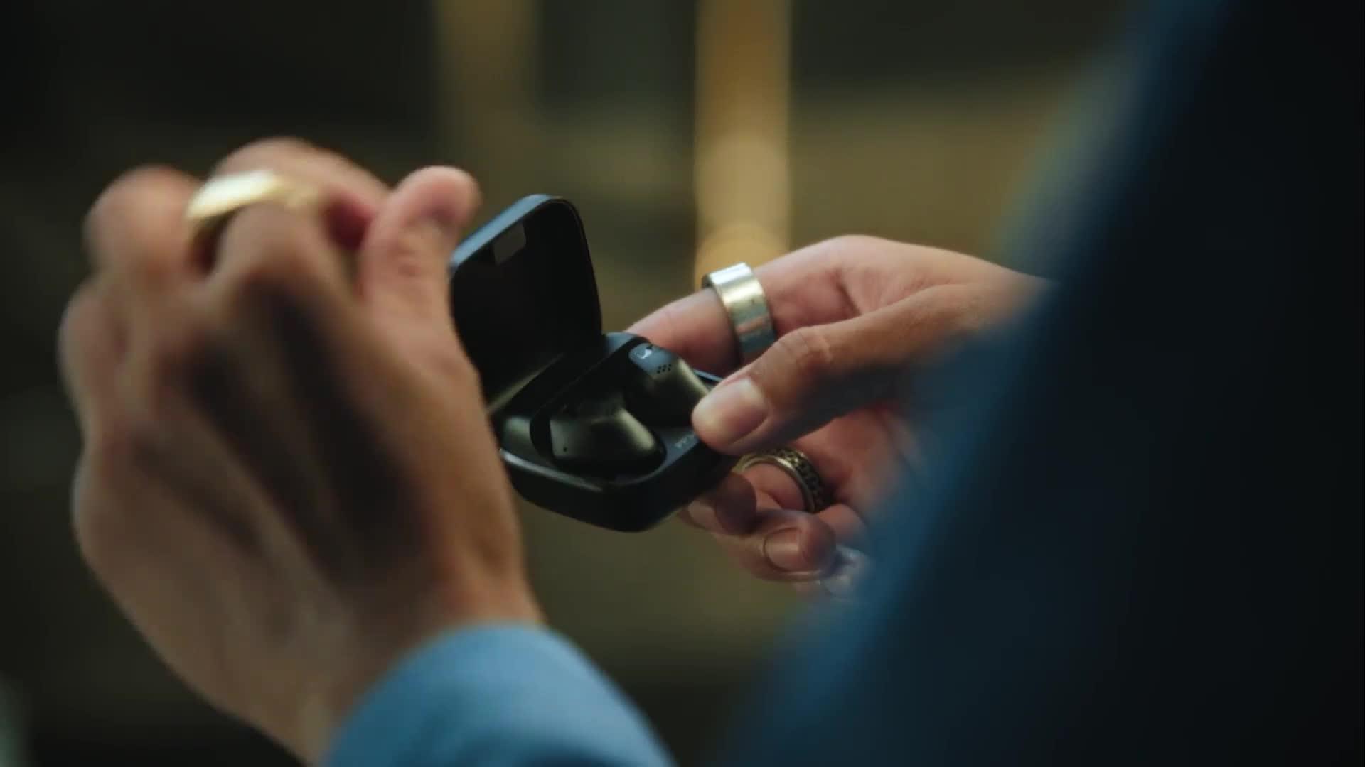 Video of sennheiser-accentum-true-wireless-bluetooth-earbuds