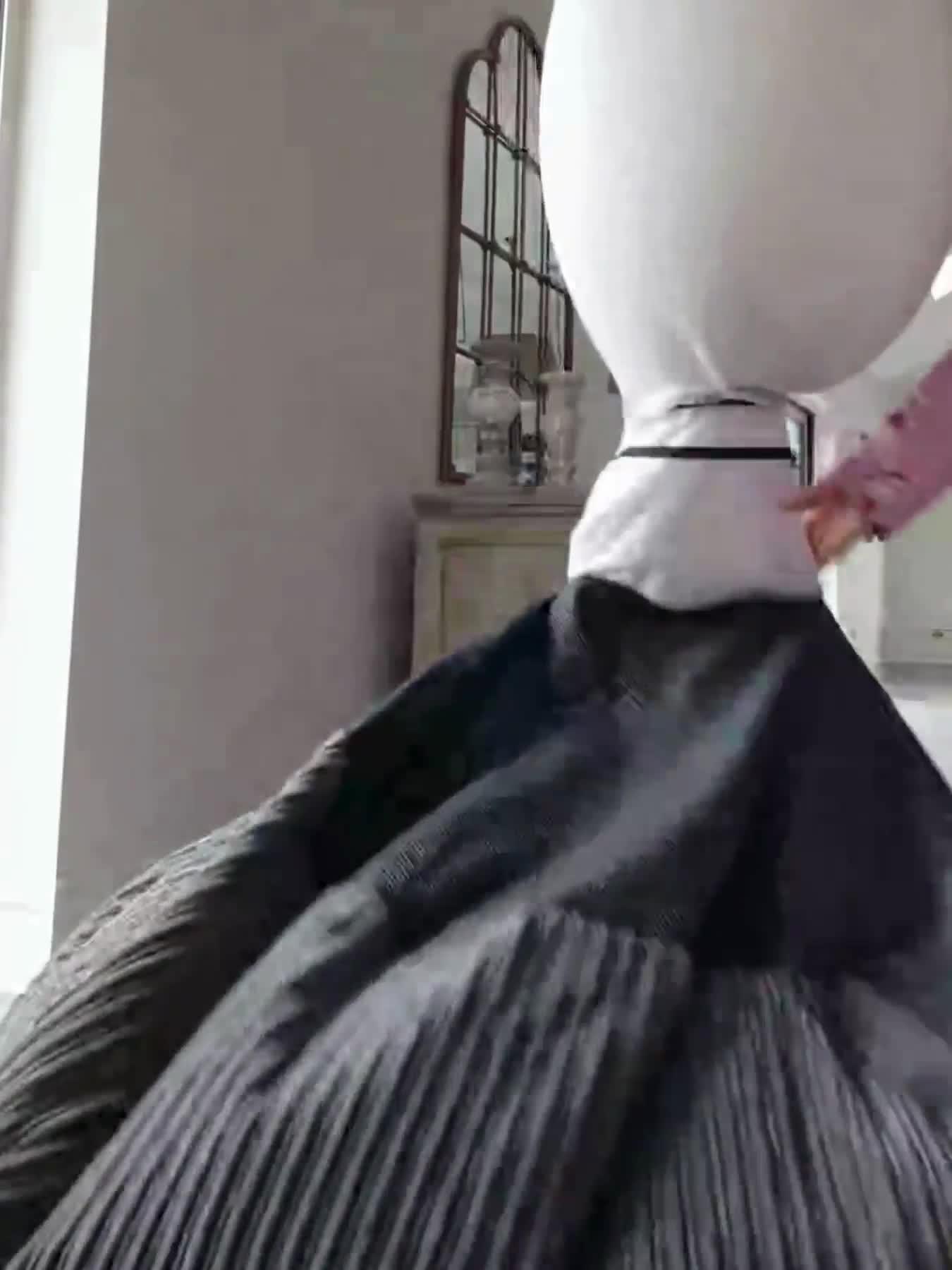 Video of rucomfy-goliath-beanbag