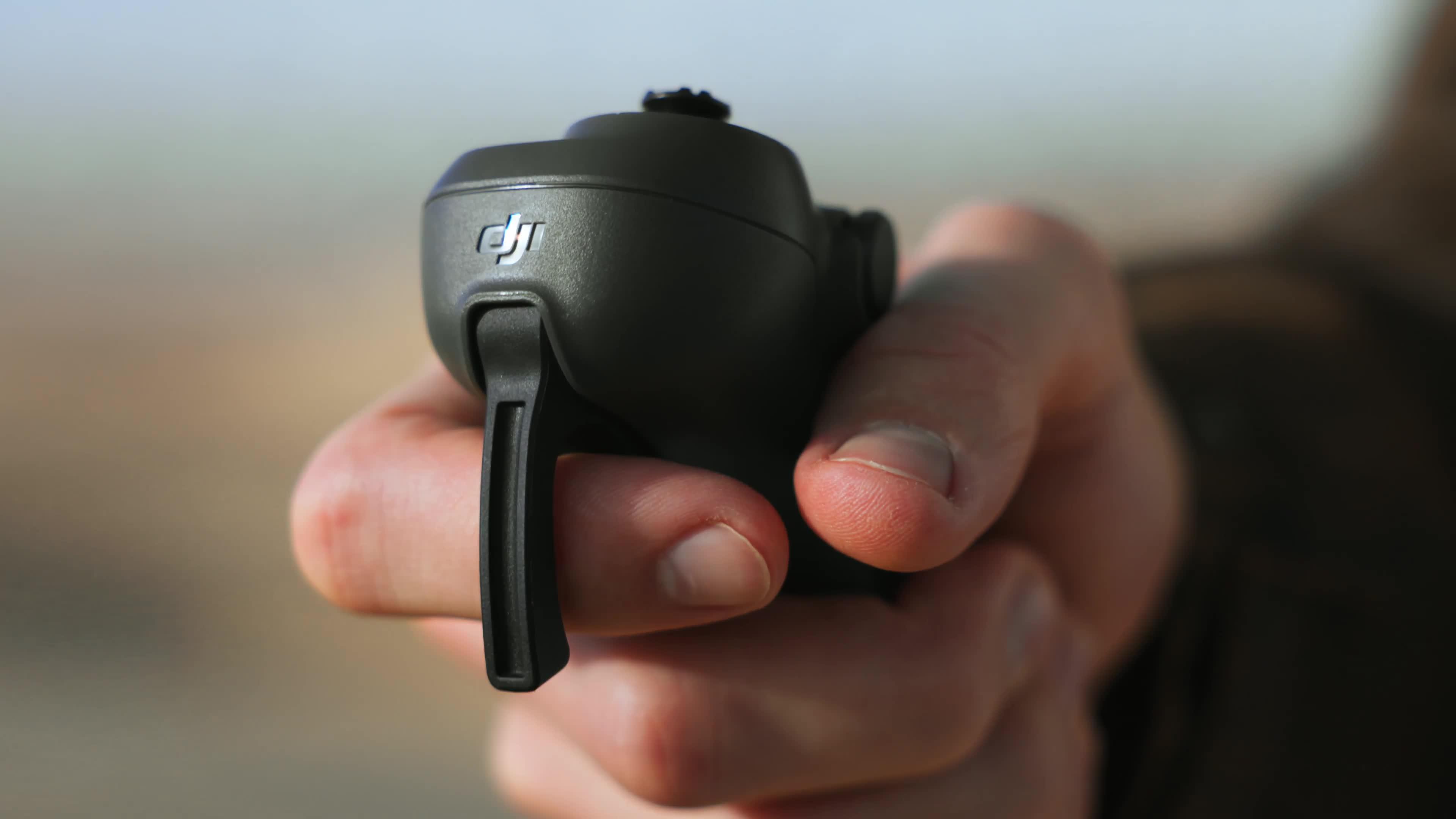 Video of dji-avata-2-fly-more-combo-3-batteries