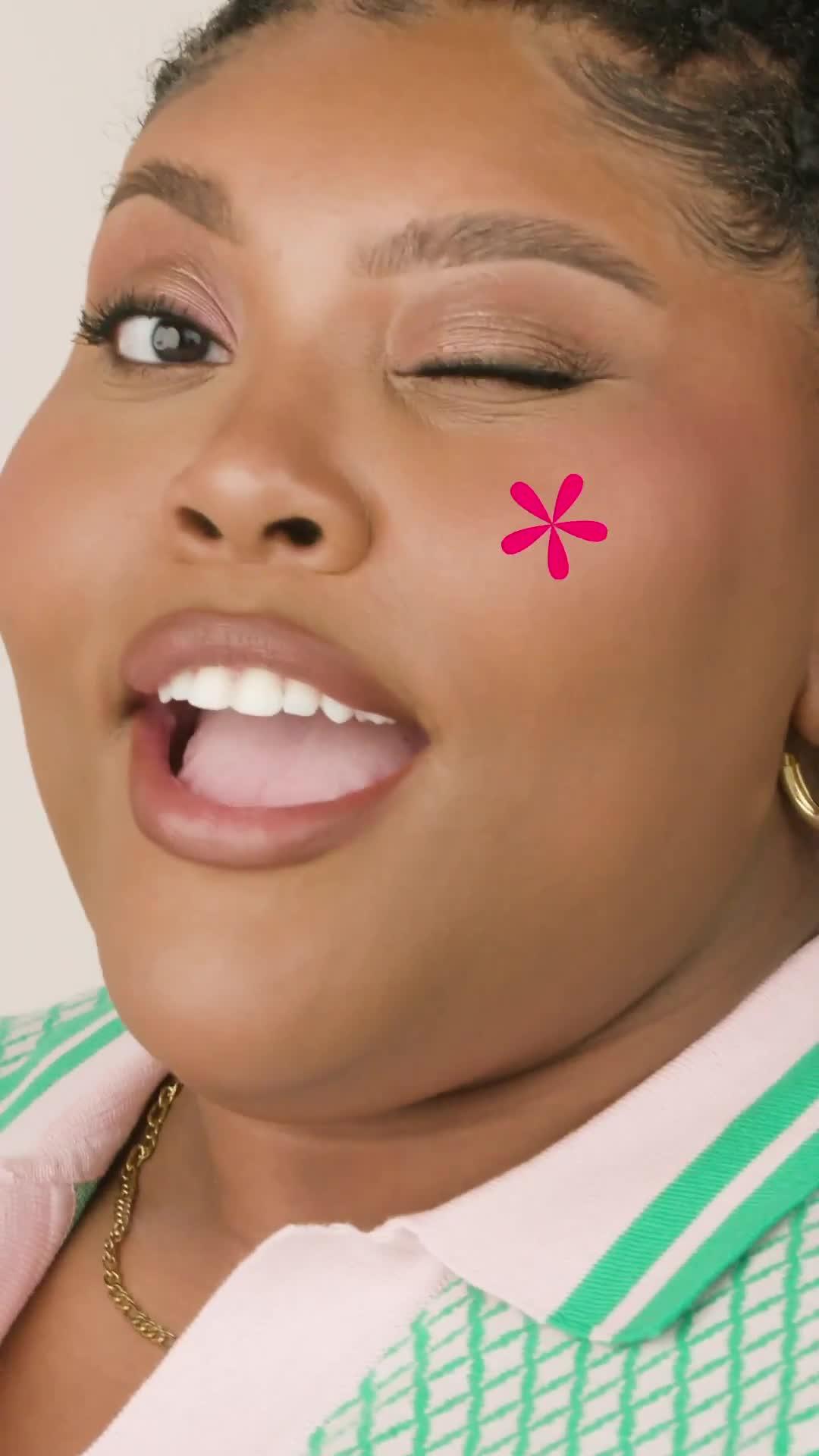 Video of benefit-the-porefessional-power-matte-and-blur-loose-setting-powder-mini-4g