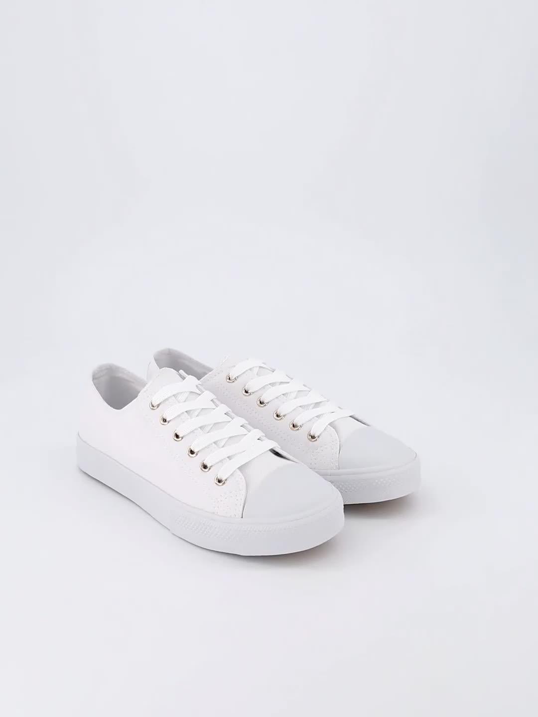 Video of everyday-extra-wide-fit-canvas-lace-up-trainer-white