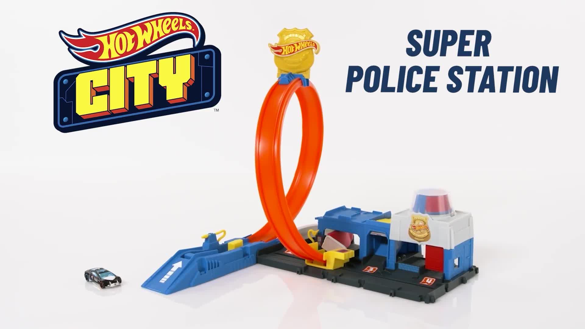 Image thumbnail 7 of 7 of Hot Wheels City Super Police Station