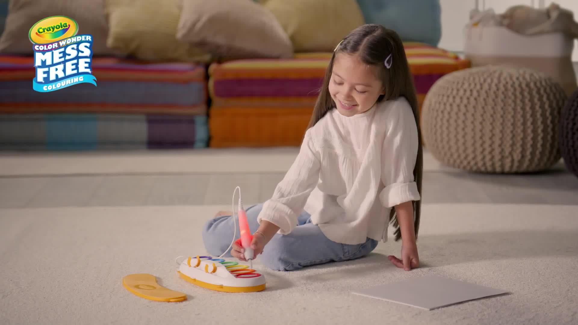 Image thumbnail 6 of 6 of Crayola Colour Wonder Magic Light Brush