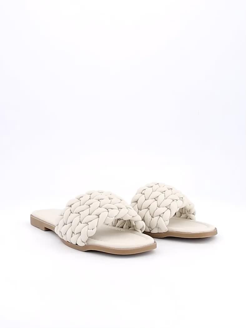 Video of raid-jona-sandals-flat-off-white