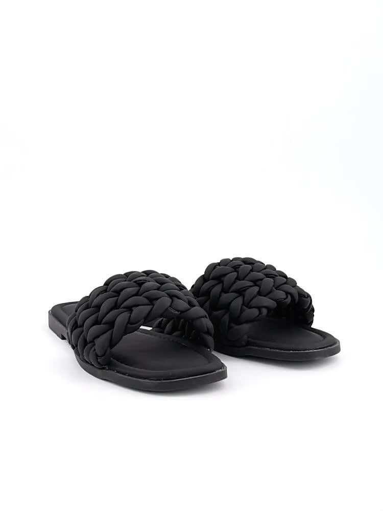 Video of raid-jona-sandals-flat-black