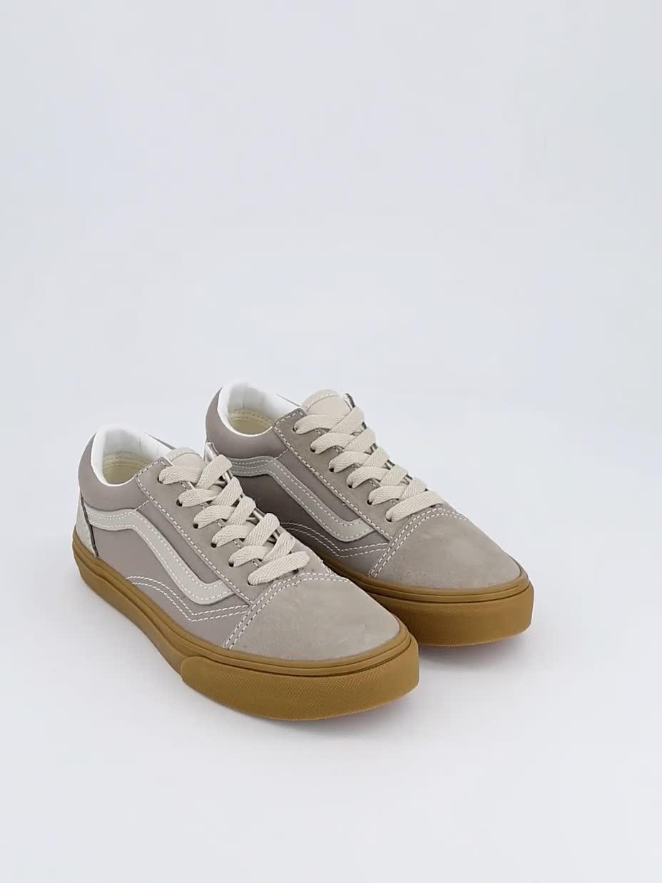 Video of vans-junior-old-skool-trainers-beige