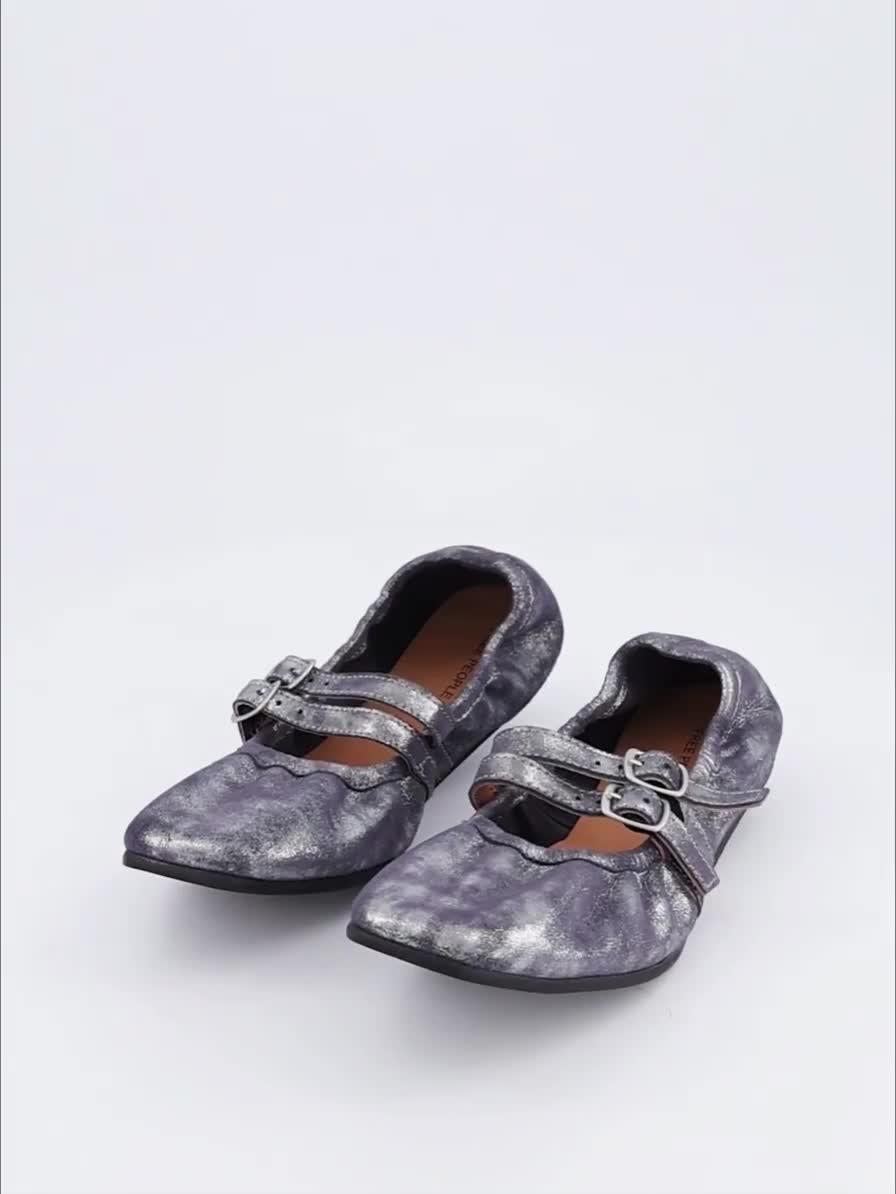 Video of free-people-gemini-ballet-flat-silver