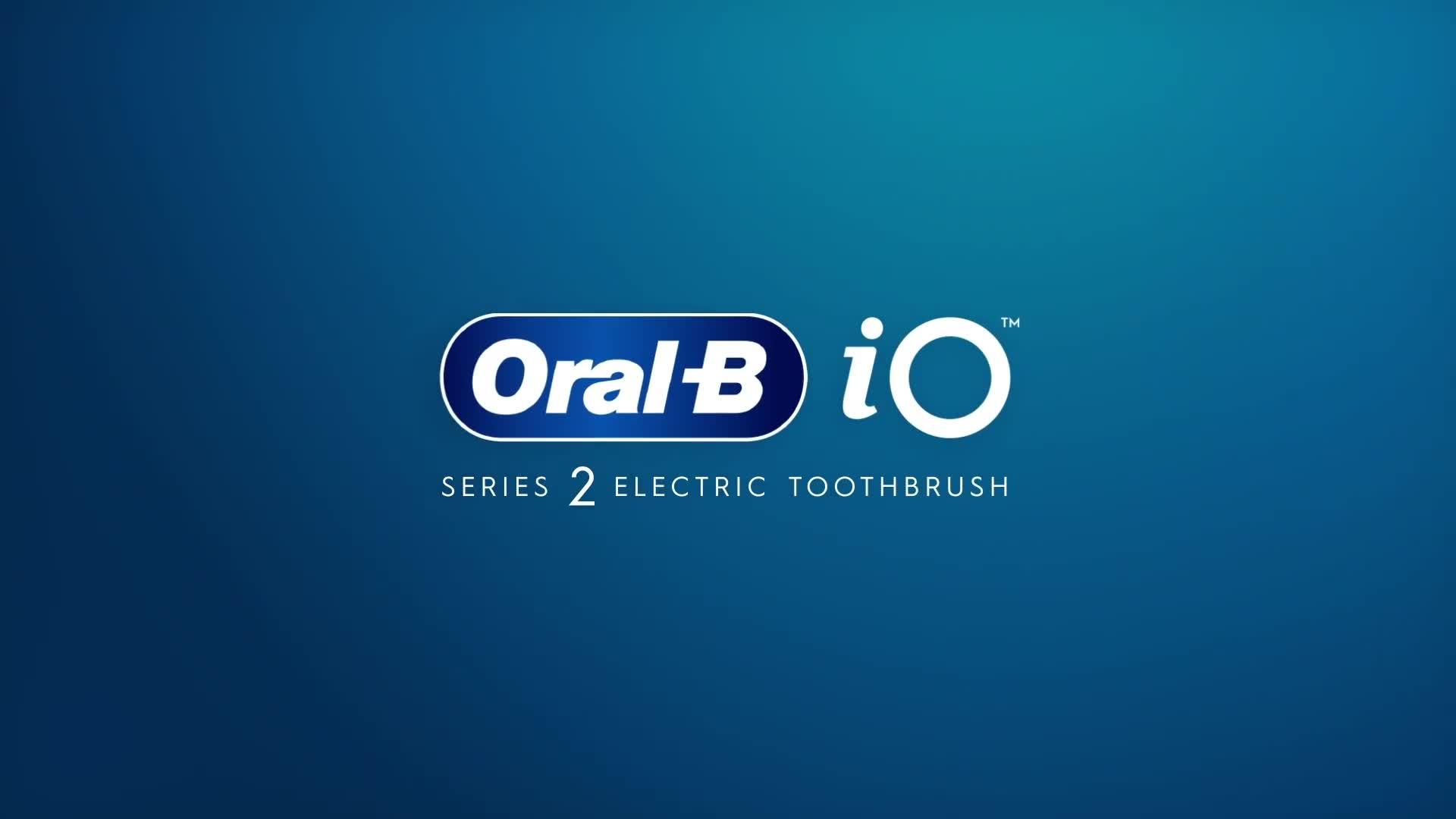 Image thumbnail 7 of 7 of Oral-B iO2 Forest Green Electric Toothbrush + Travel Case