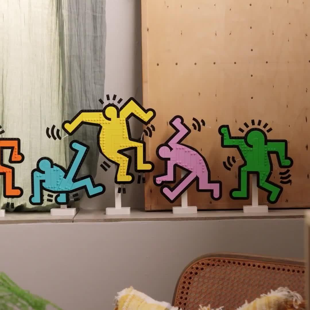 Video of lego-art-keith-haring-ndash-dancing-figures-living-room-decor-31216